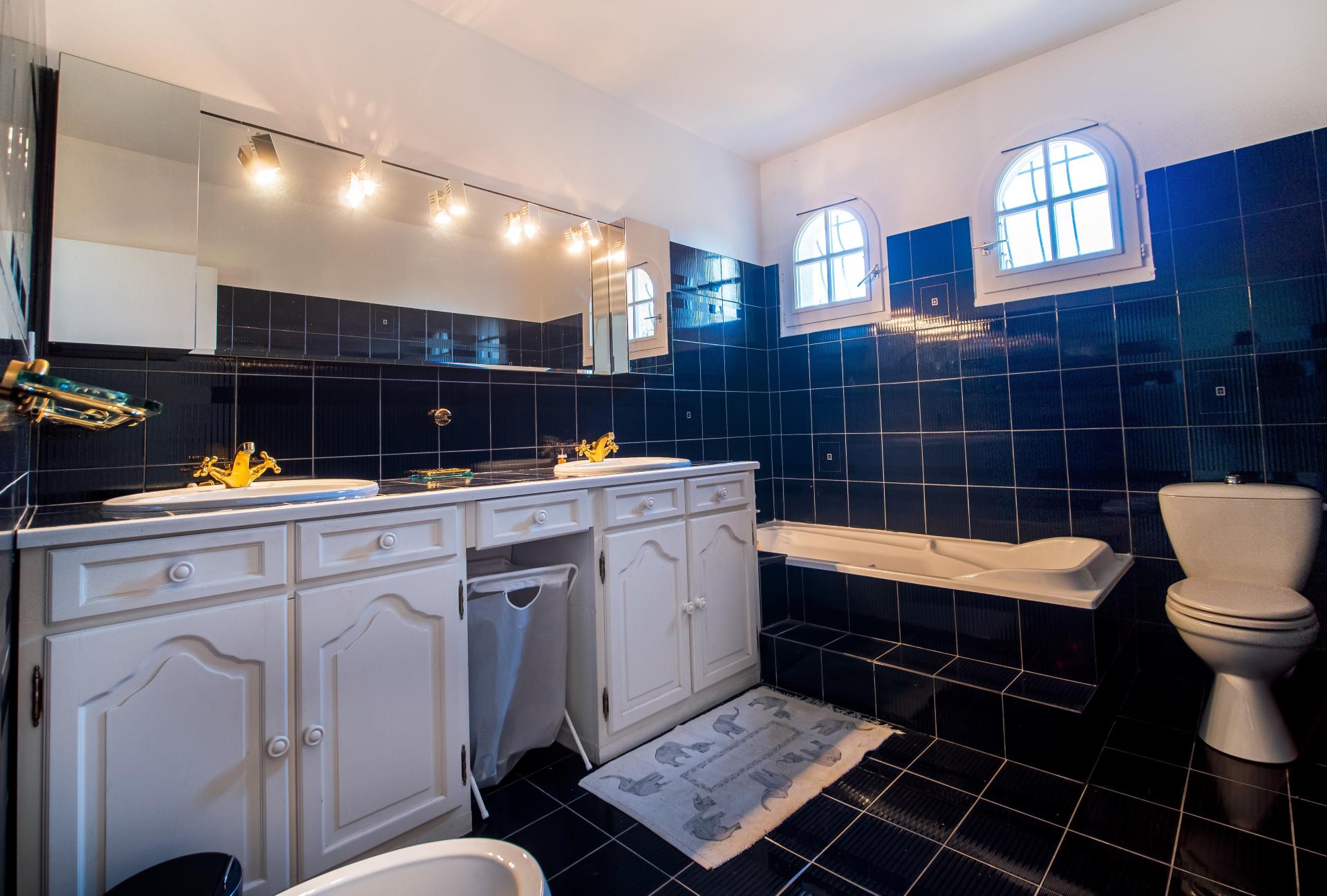 Miniature photo - 6 / 9