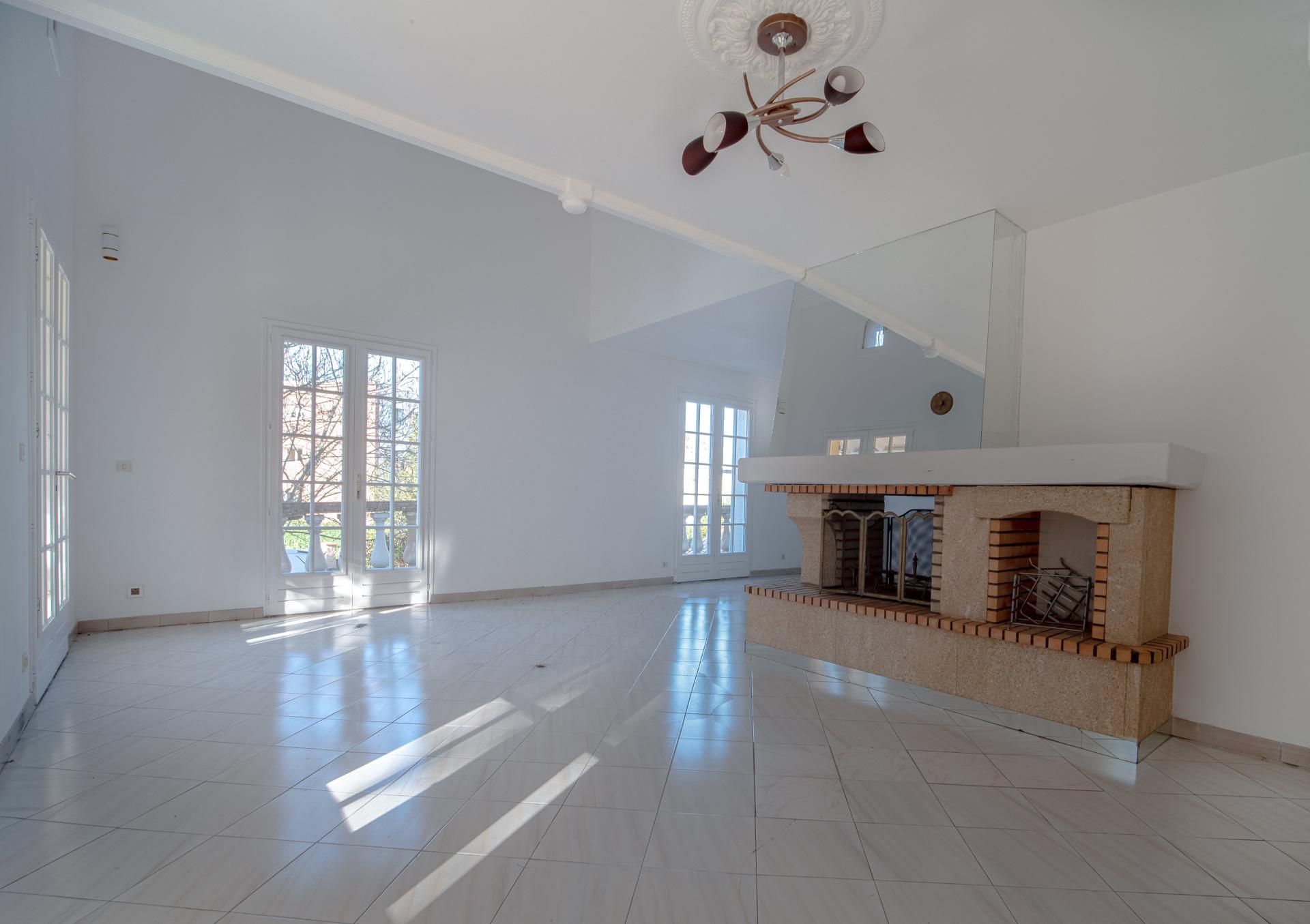 Miniature photo - 3 / 9