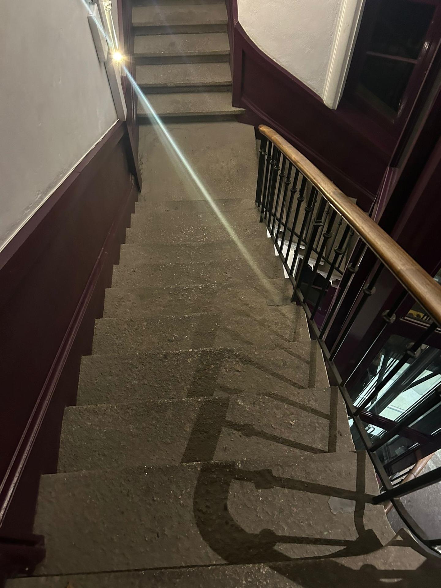 Miniature photo - 16 / 17