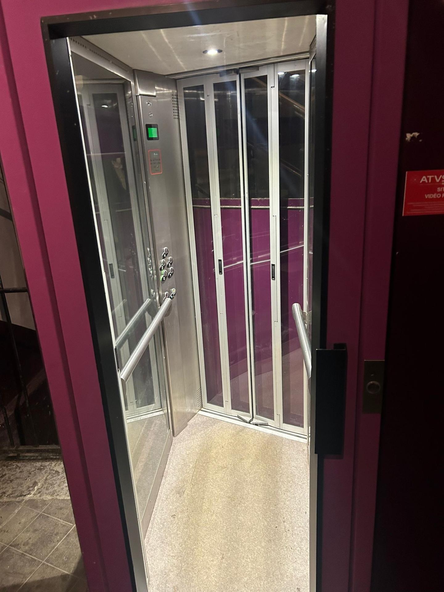 Miniature photo - 13 / 17