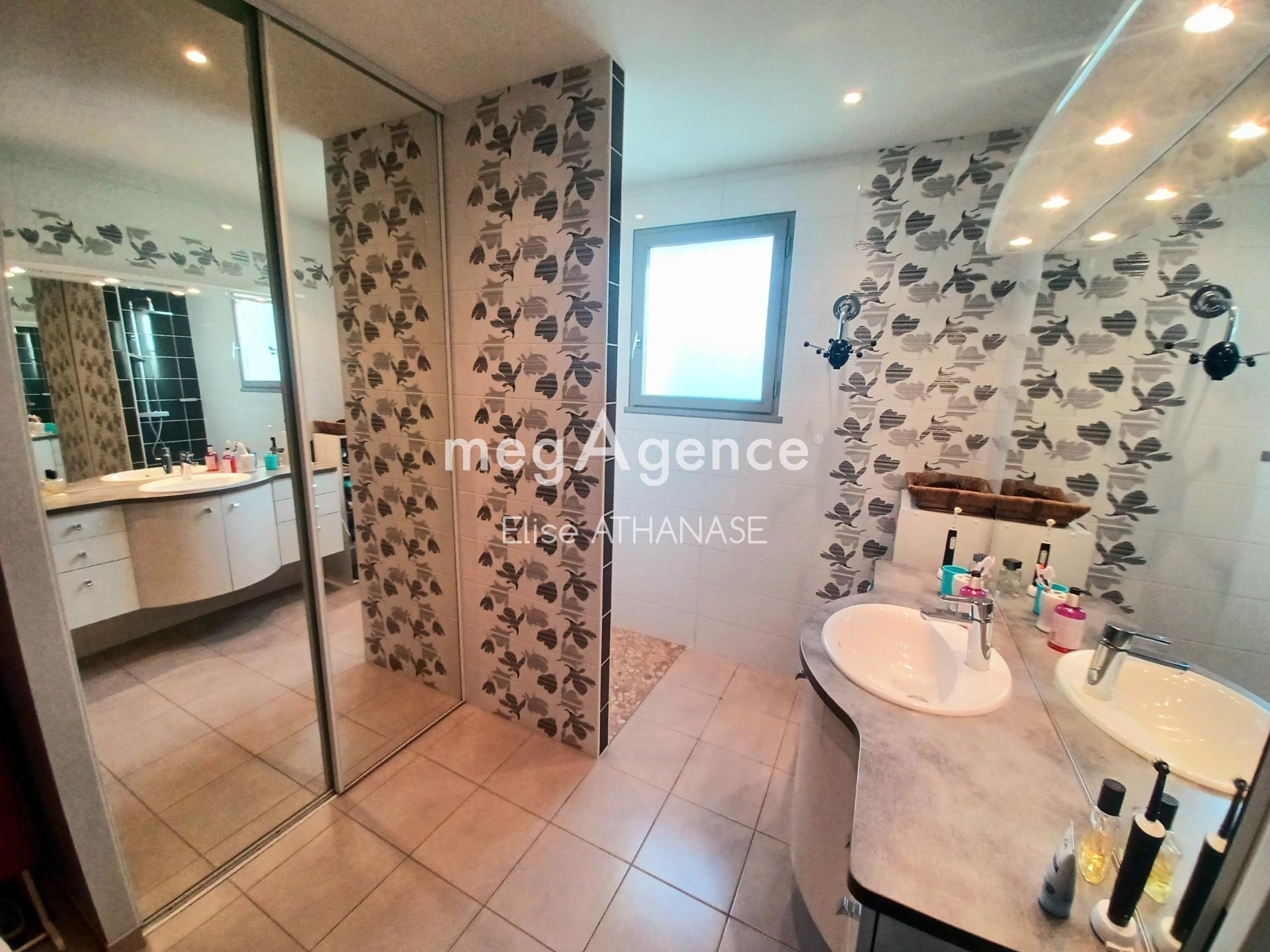 Miniature photo - 6 / 19