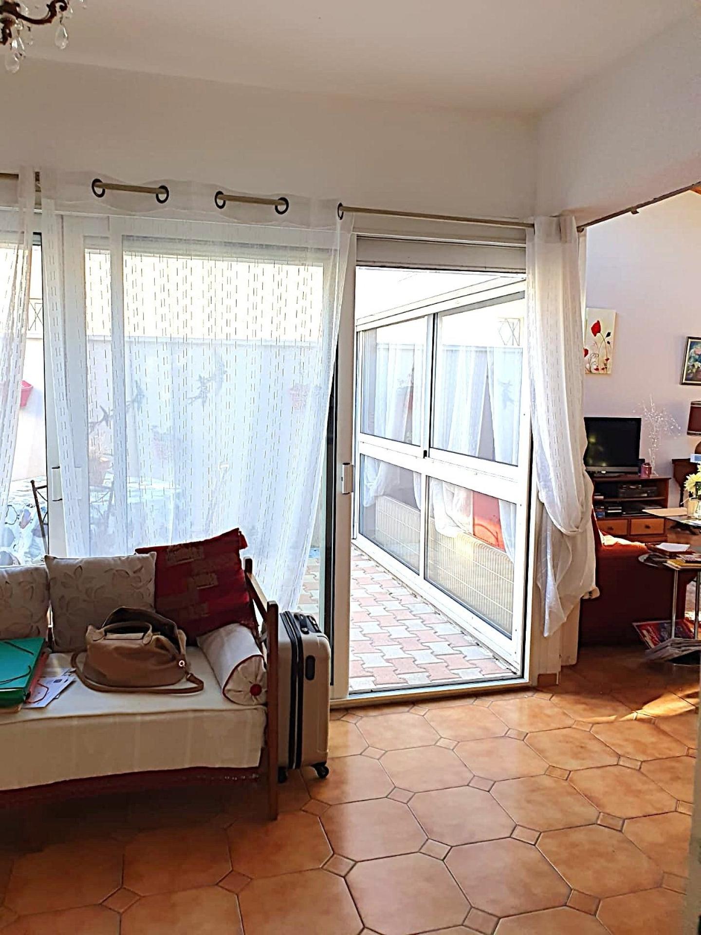 Miniature photo - 11 / 11