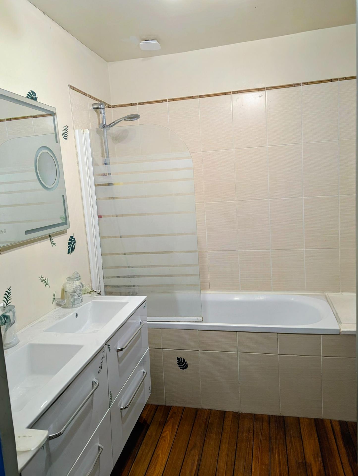 Miniature photo - 6 / 9