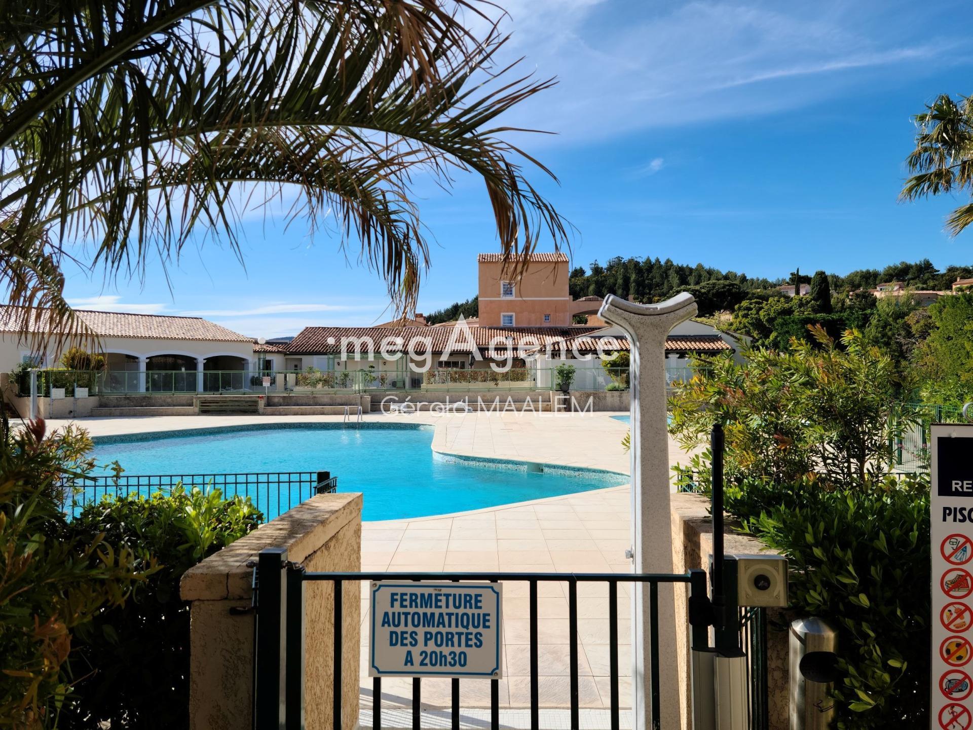 Miniature photo - 10 / 12