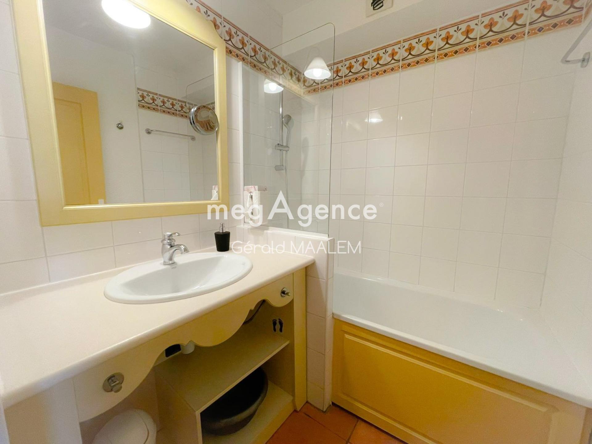 Miniature photo - 5 / 12