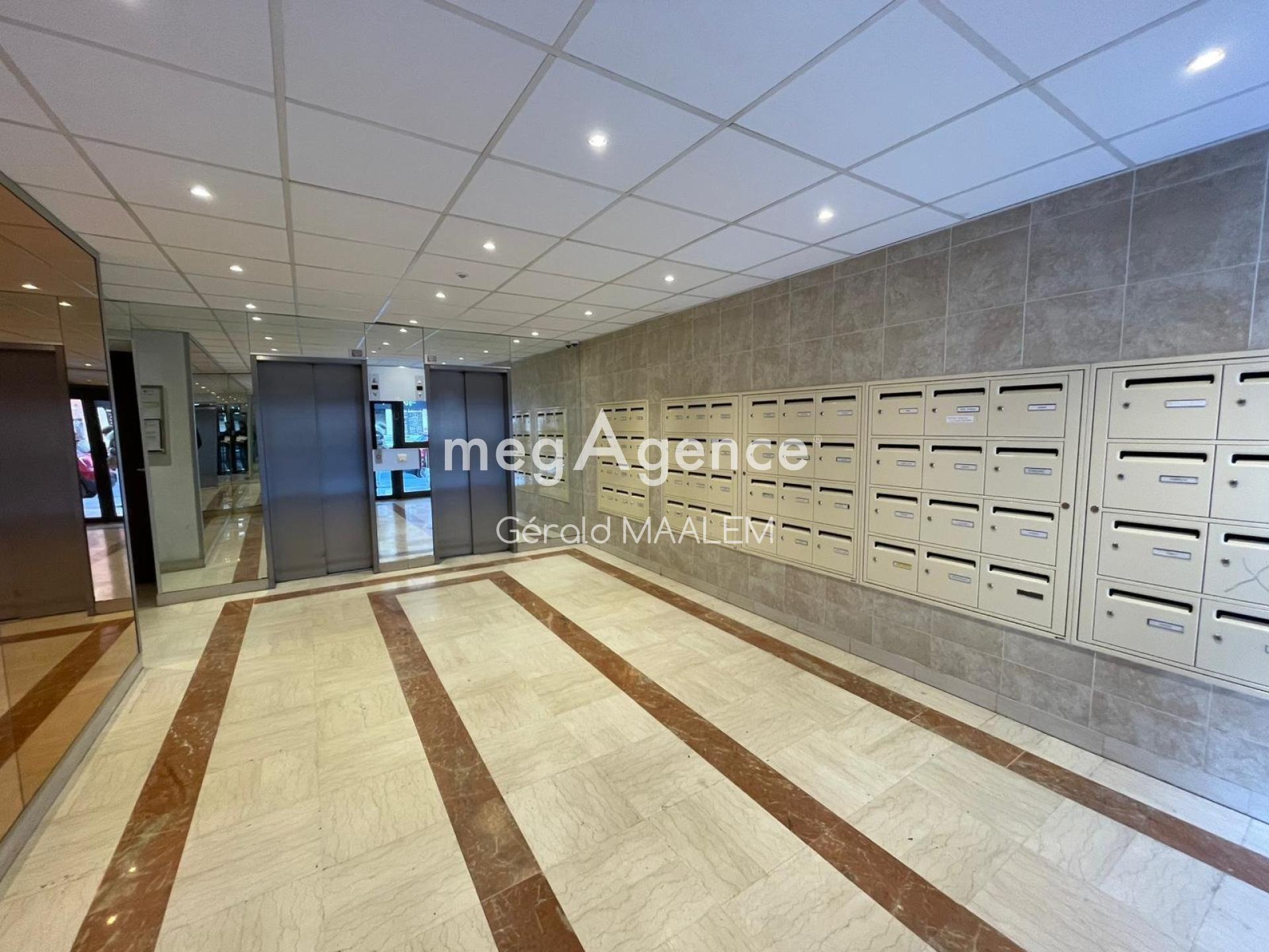 Miniature photo - 9 / 9