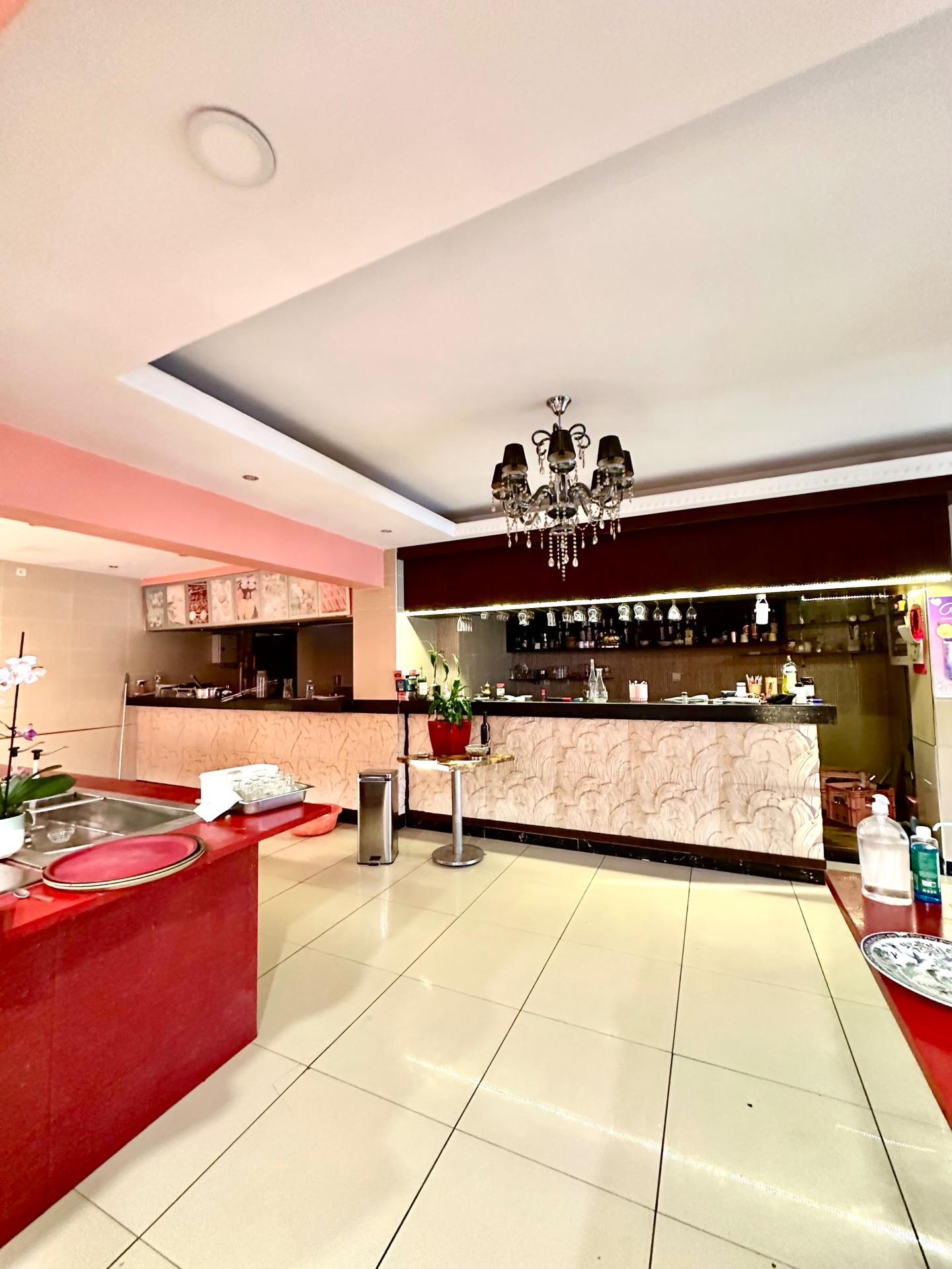 Miniature photo - 4 / 13