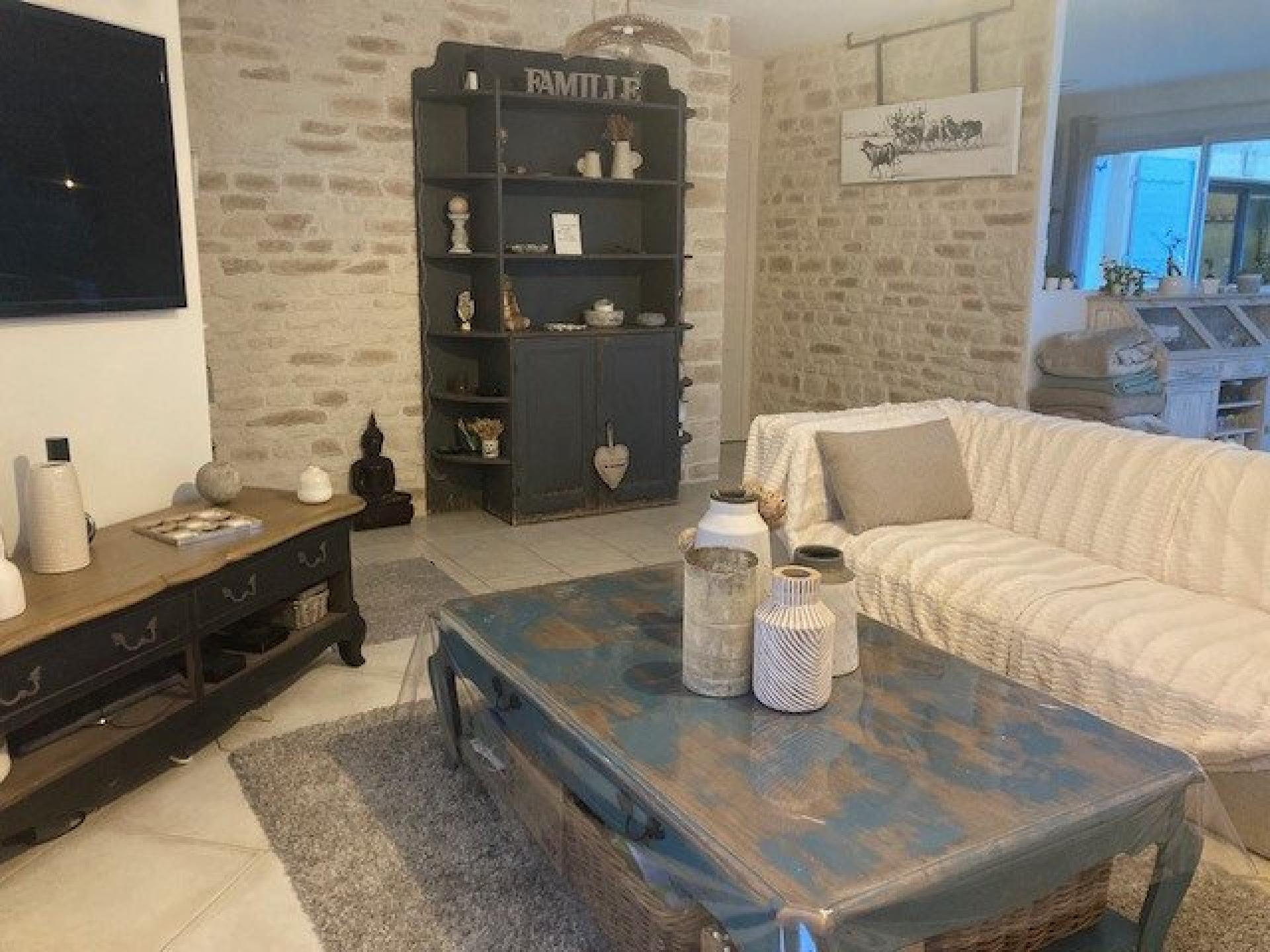 Miniature photo - 5 / 10