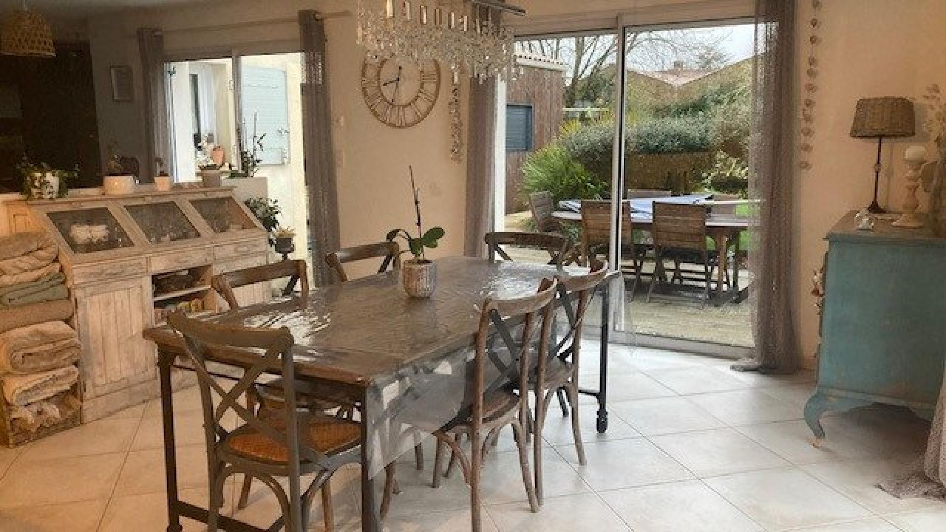 Miniature photo - 4 / 10