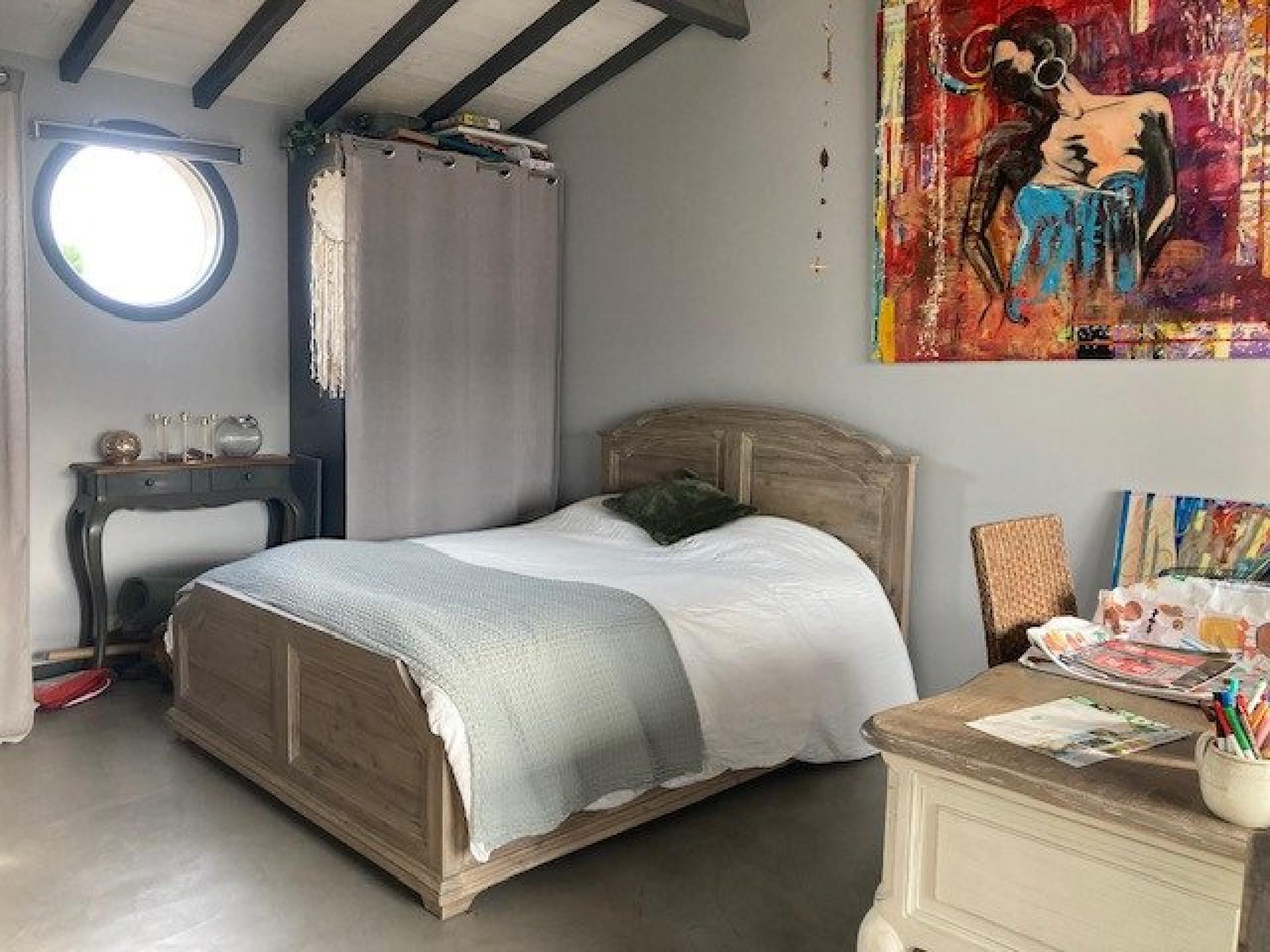 Miniature photo - 8 / 10