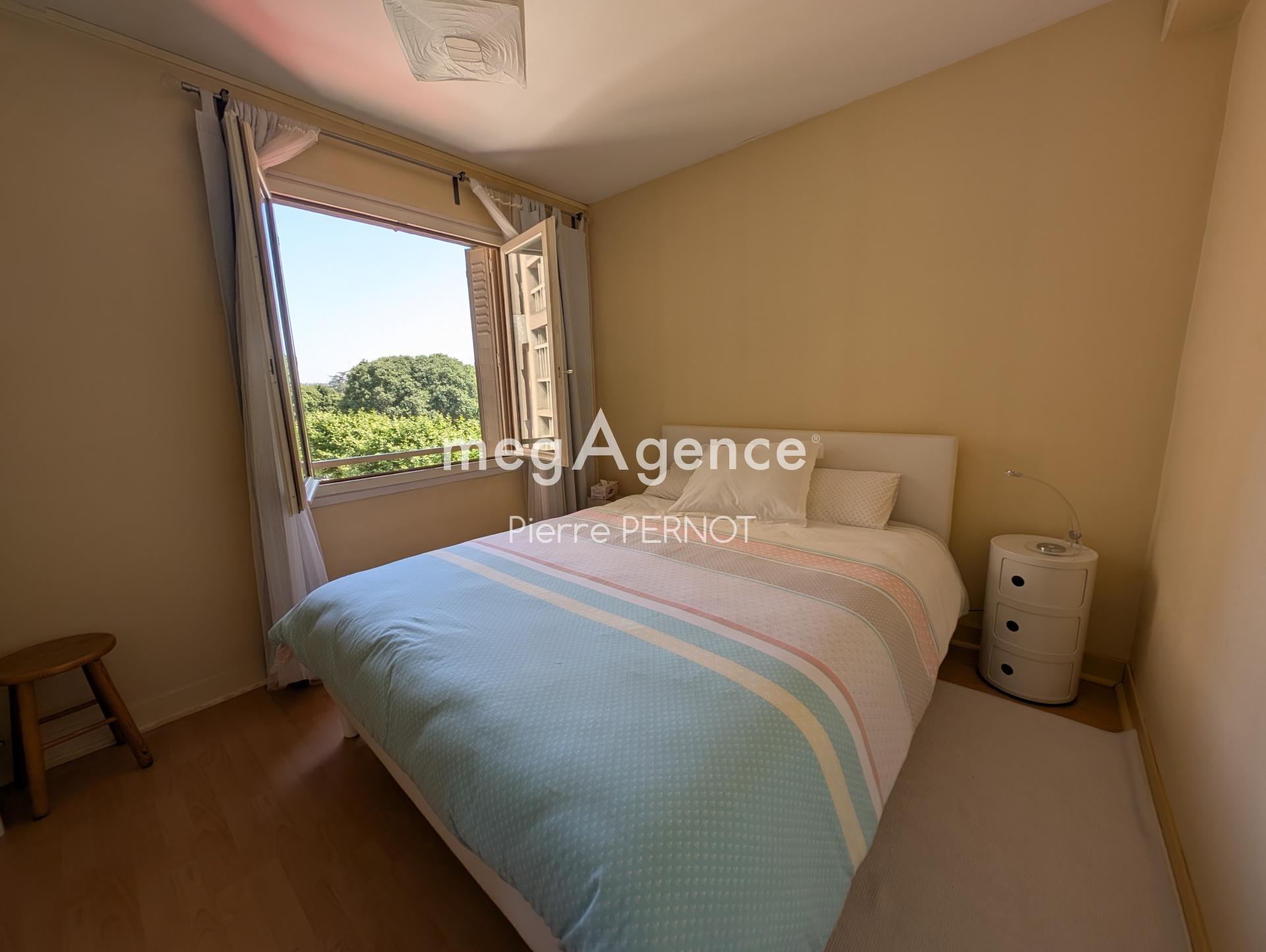 Miniature photo - 4 / 11