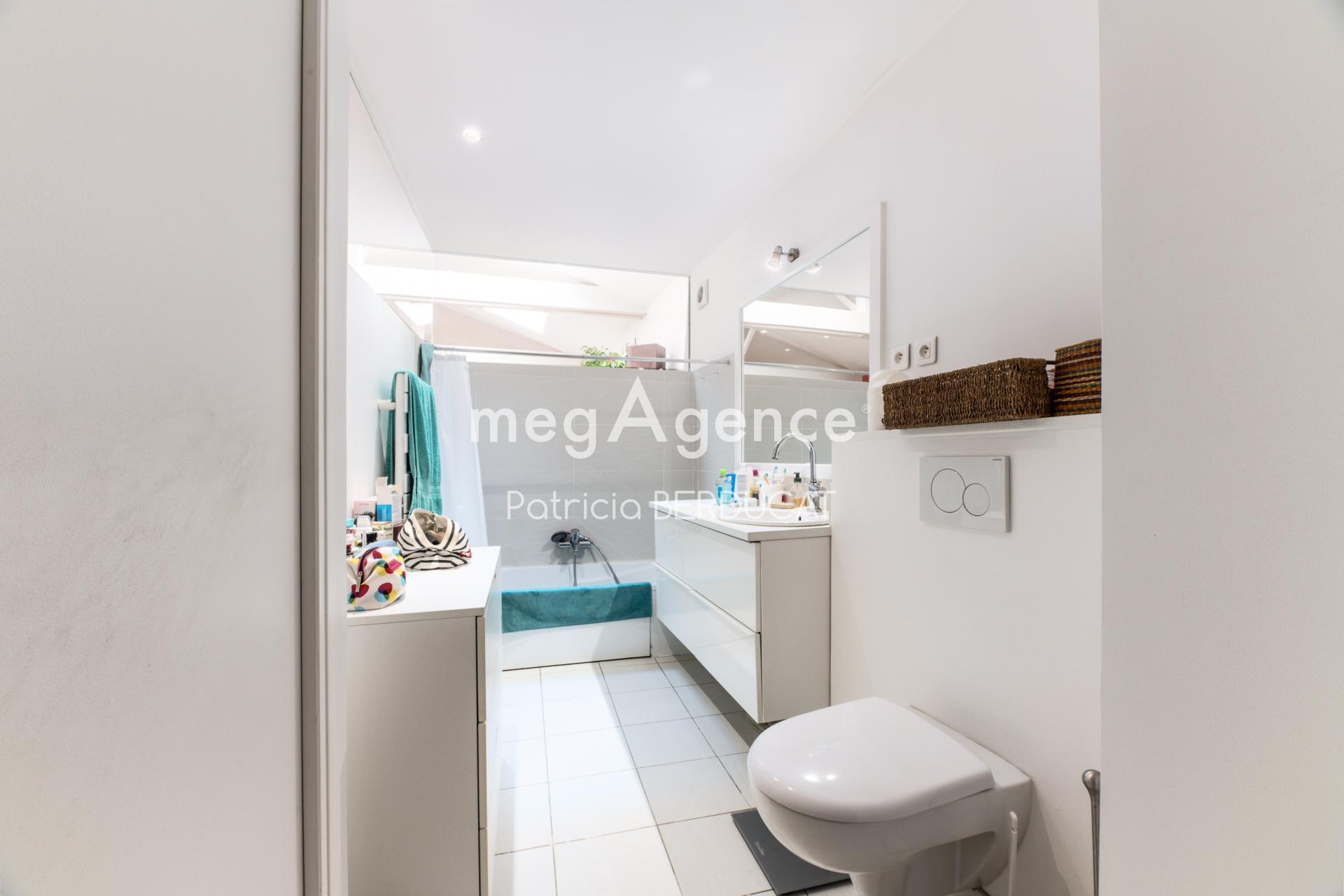 Miniature photo - 9 / 10