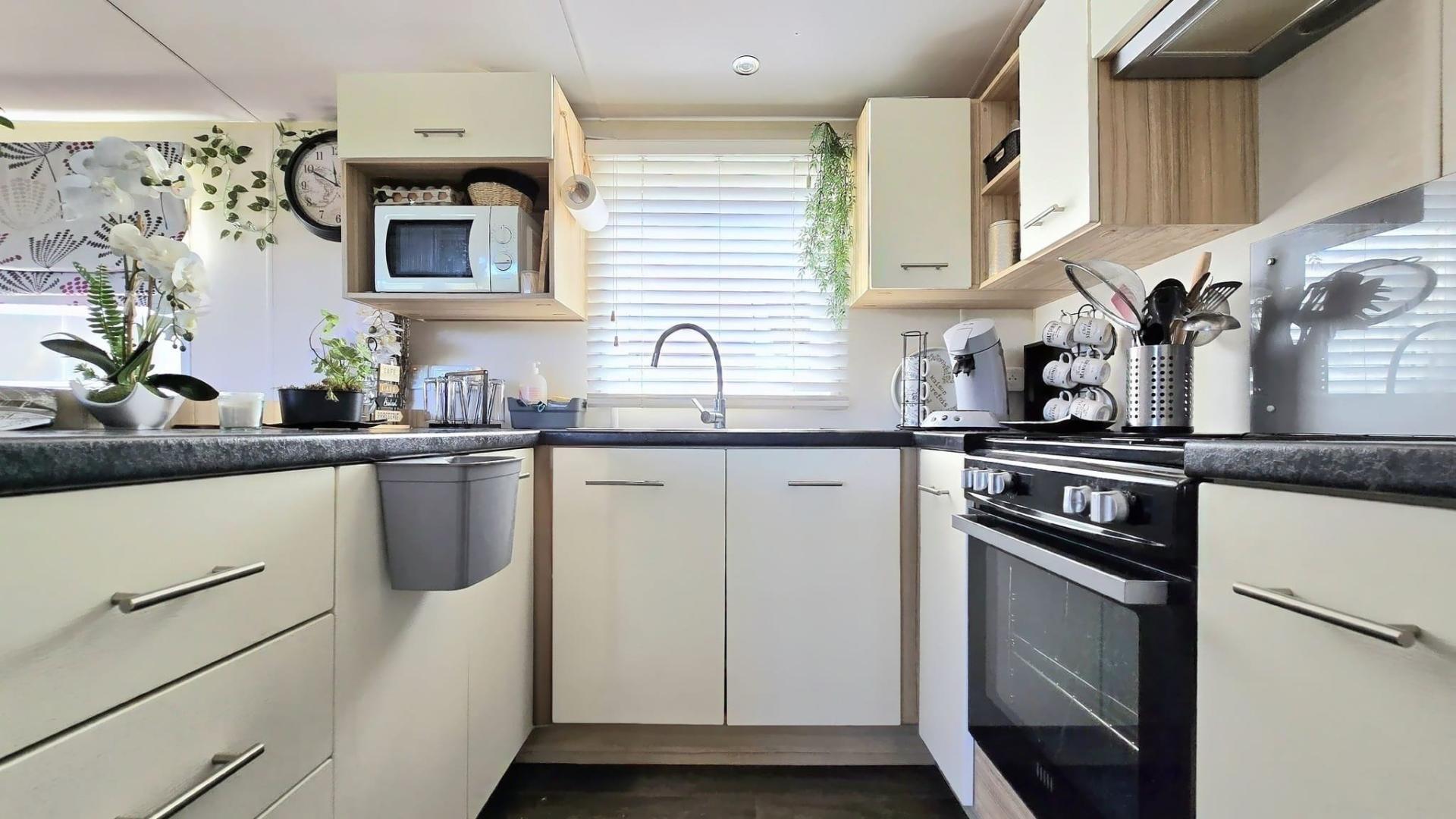 Miniature photo - 6 / 8