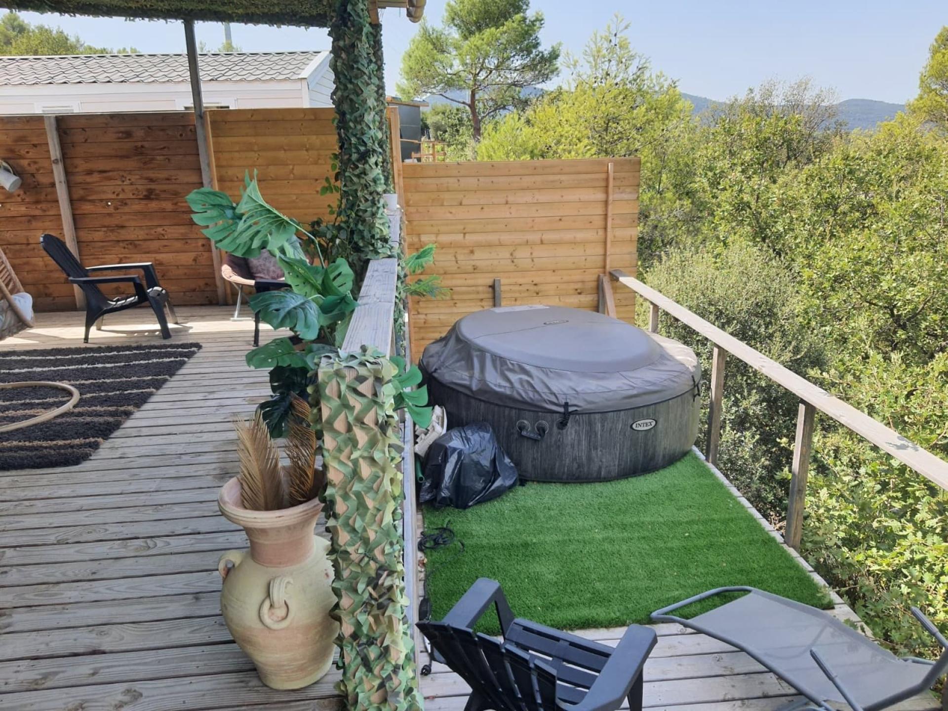 Miniature photo - 3 / 8