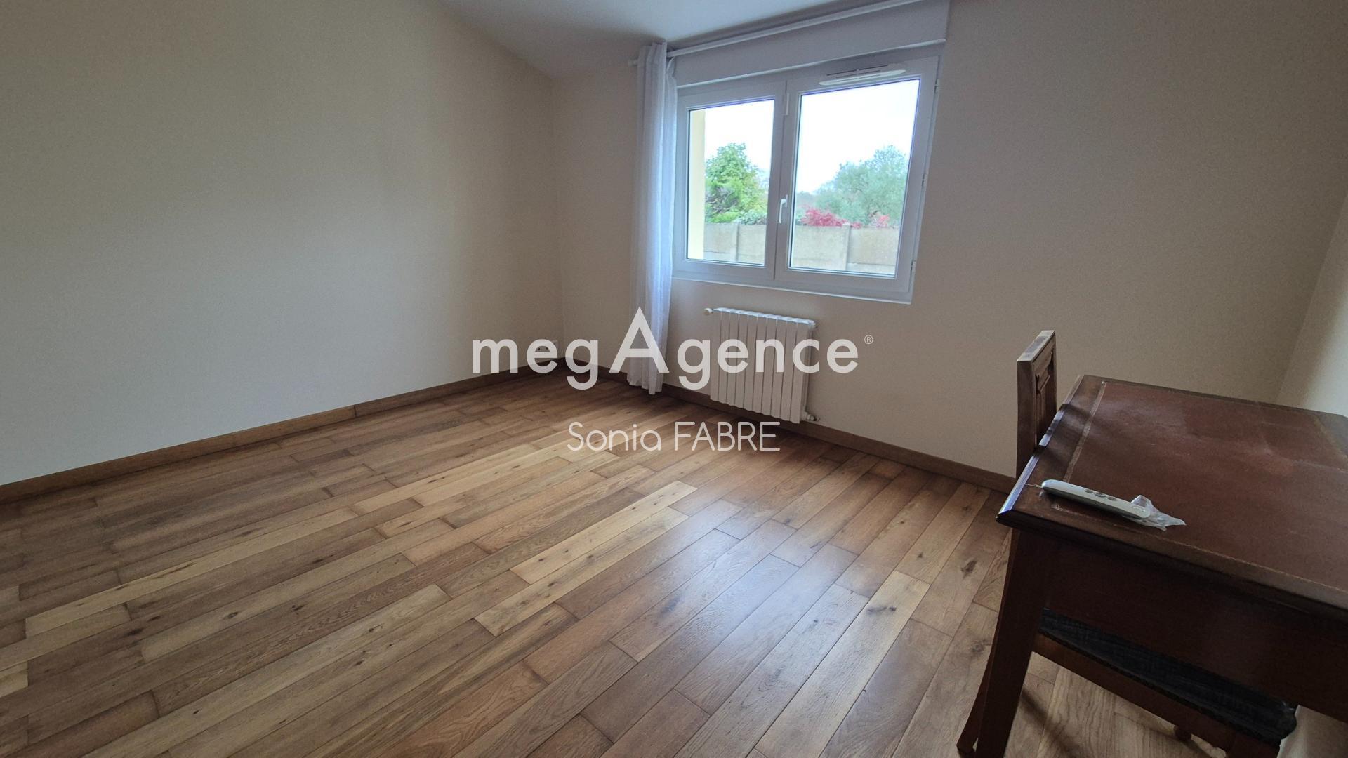 Miniature photo - 4 / 10