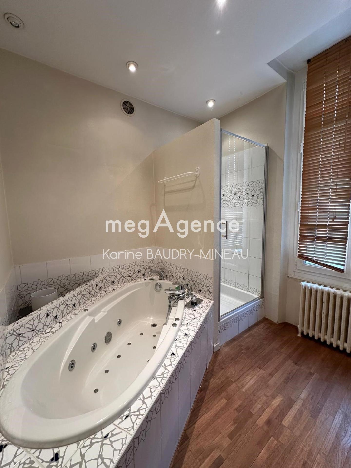 Miniature photo - 10 / 15