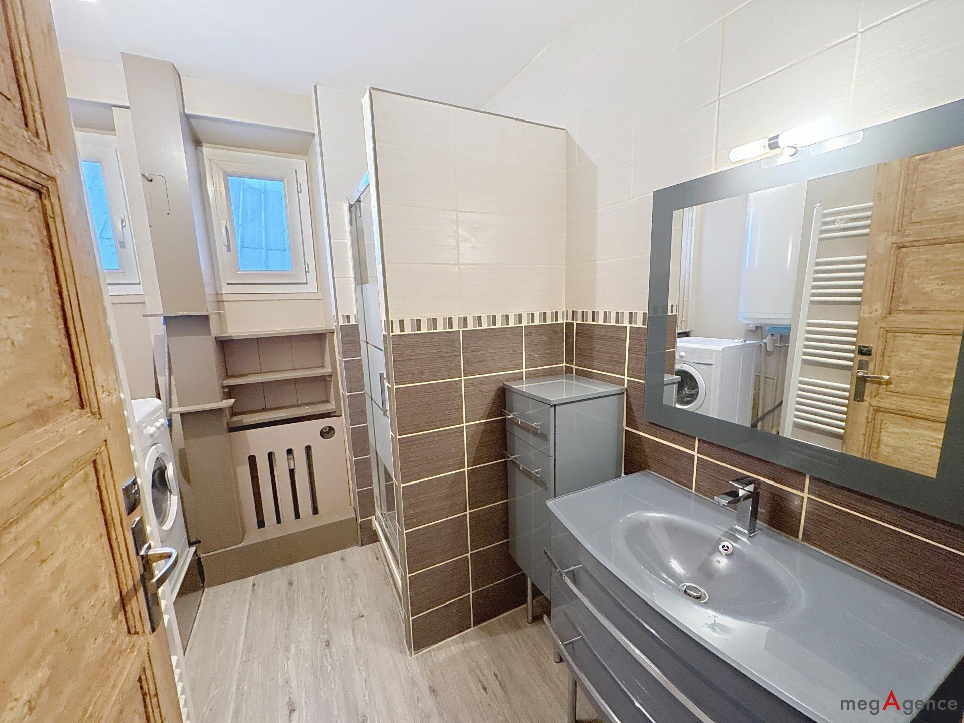 Miniature photo - 6 / 10