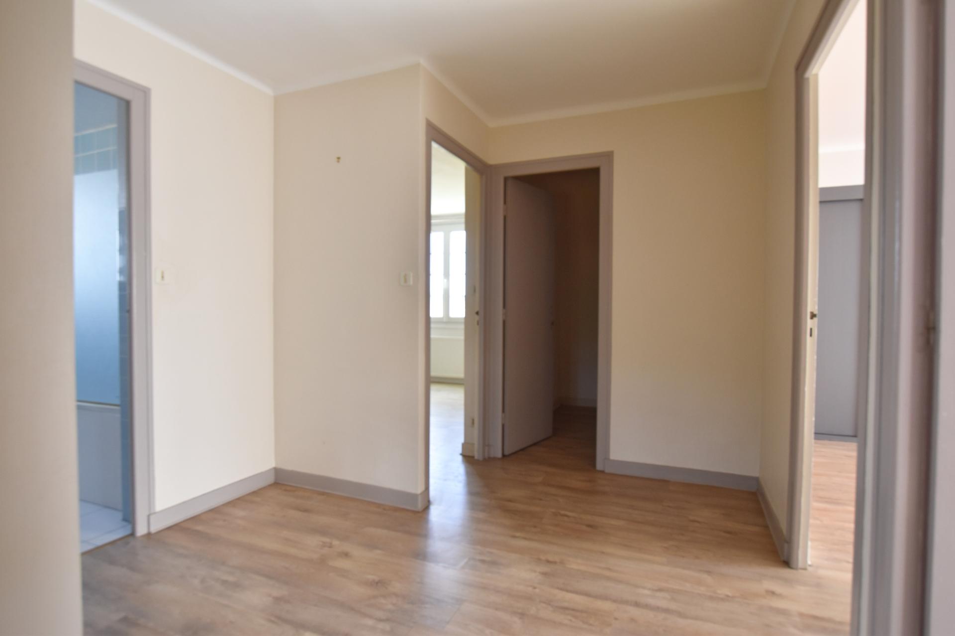 Miniature photo - 7 / 11