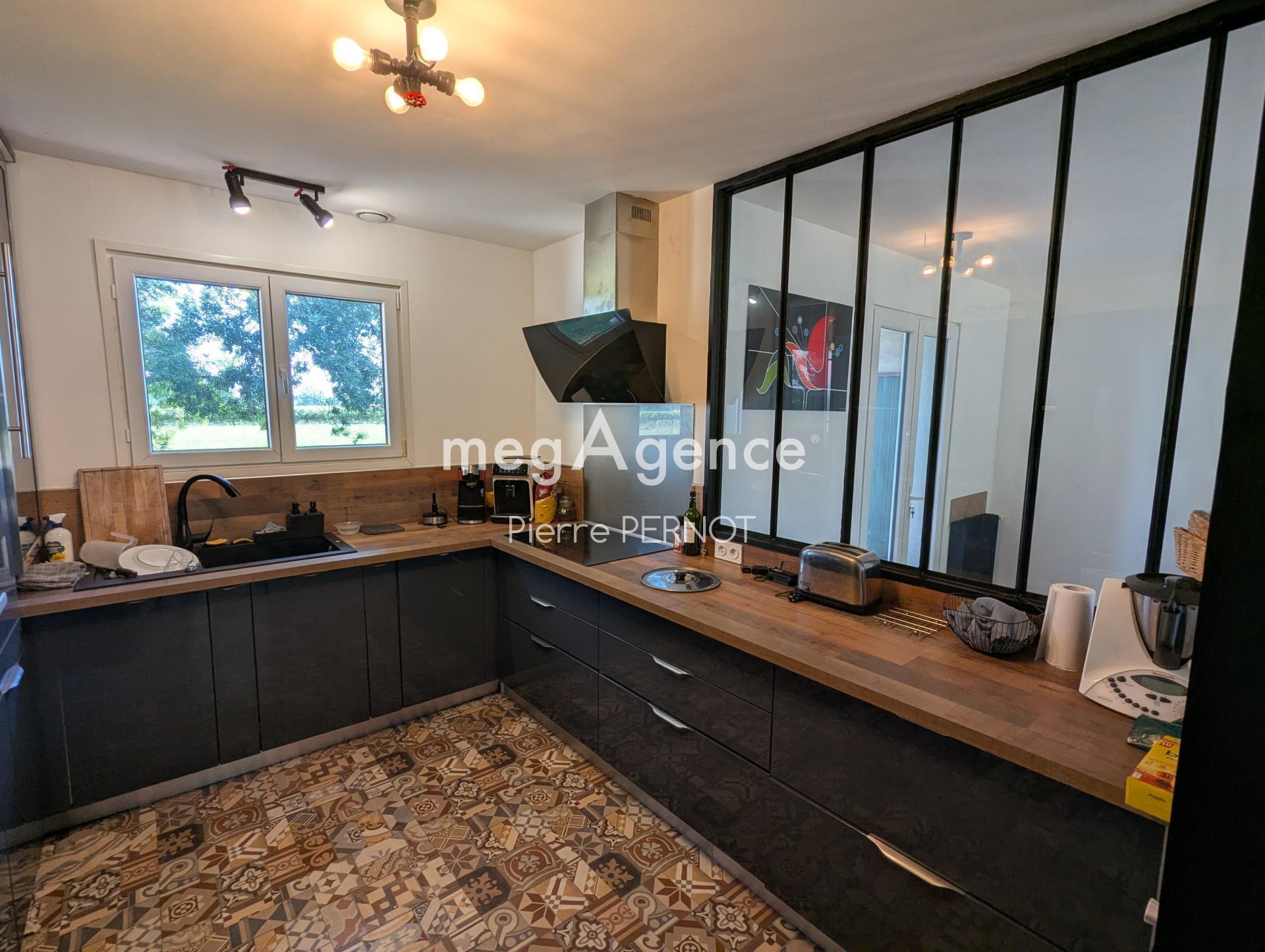 Miniature photo - 2 / 14