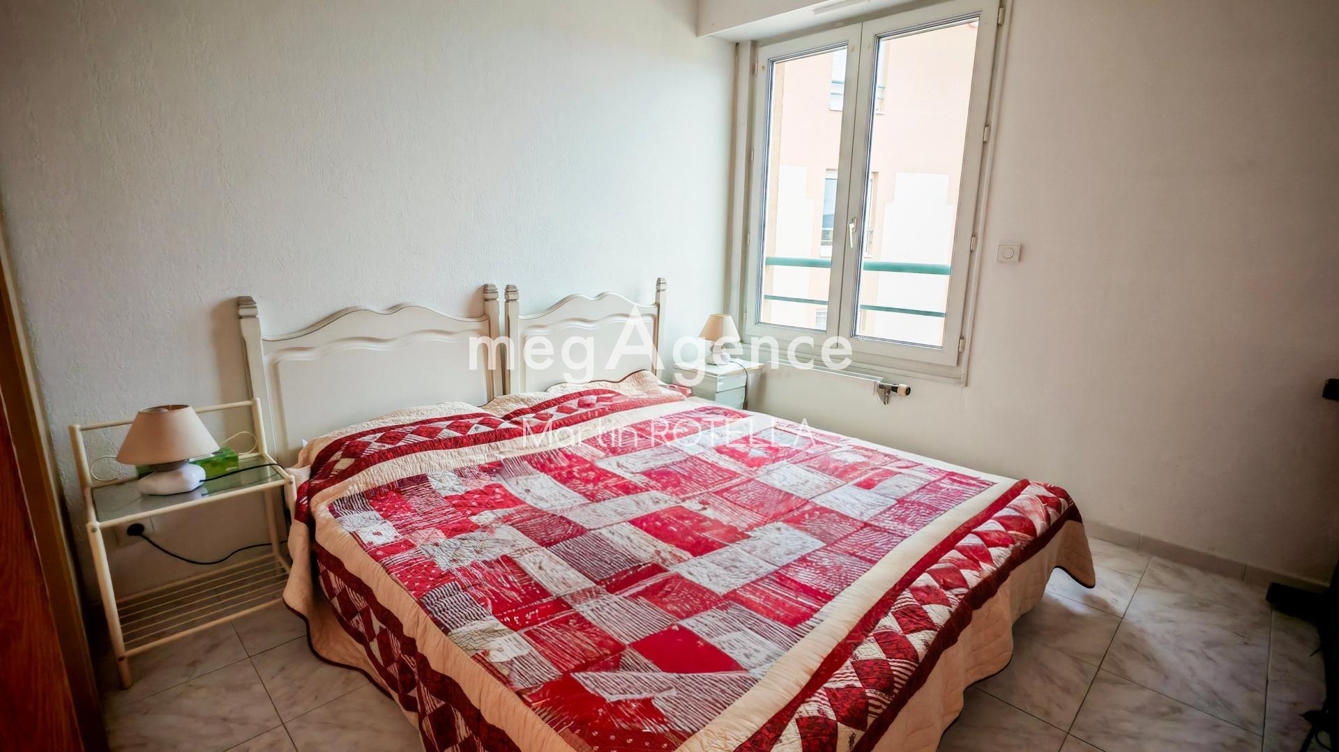 Miniature photo - 5 / 10