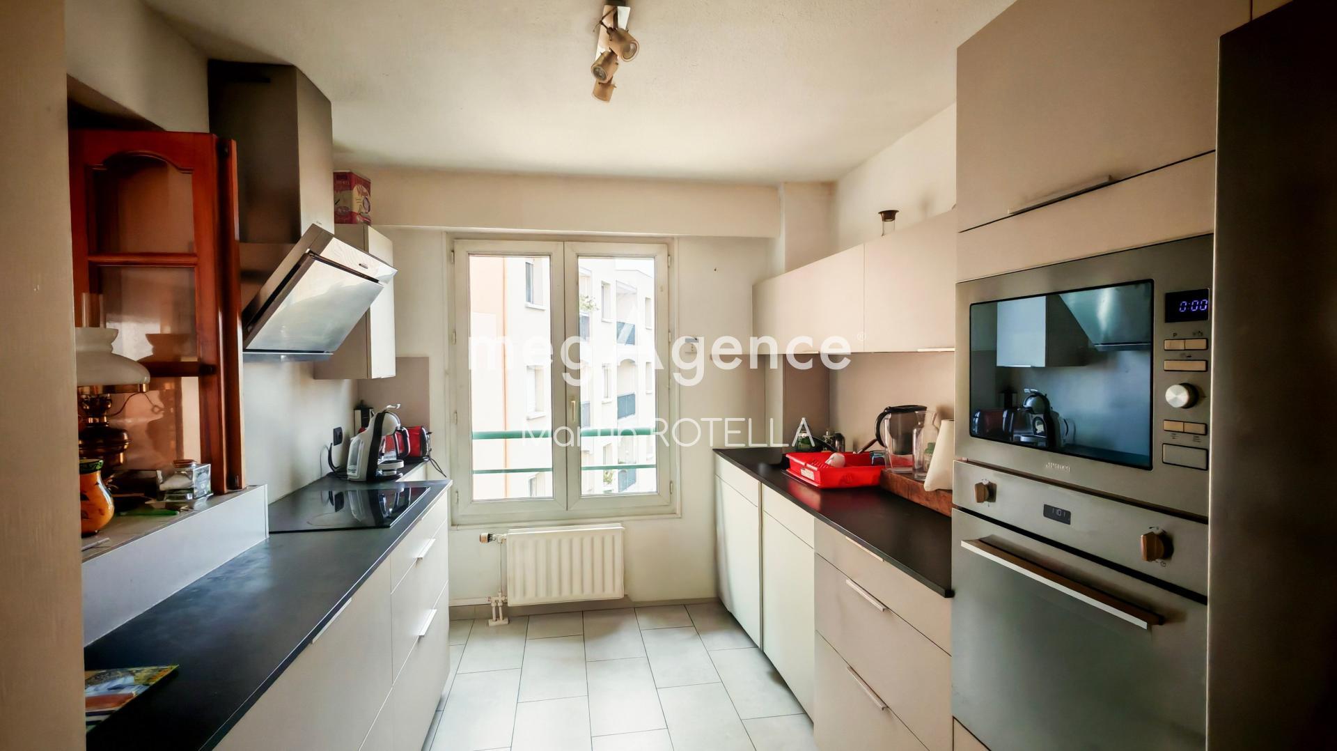 Miniature photo - 3 / 10