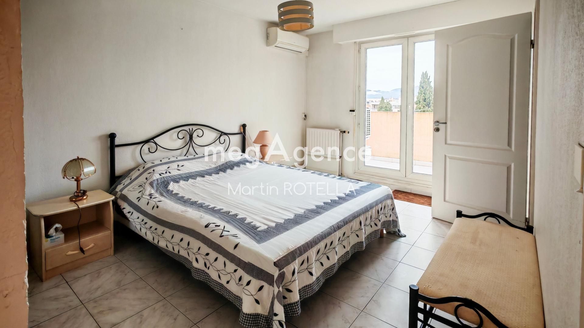 Miniature photo - 4 / 10