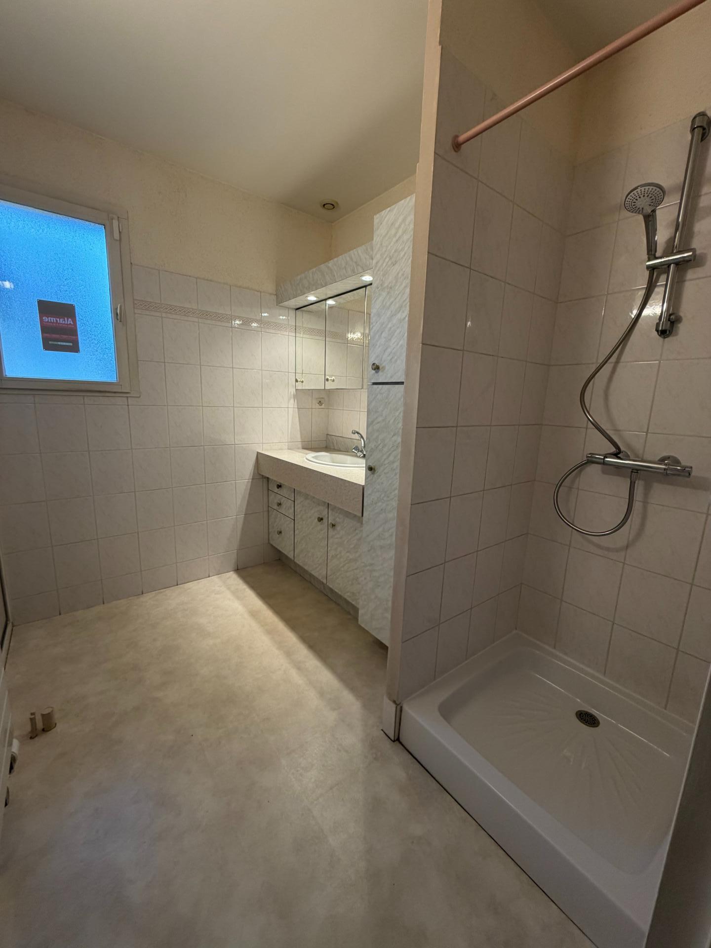 Miniature photo - 13 / 16