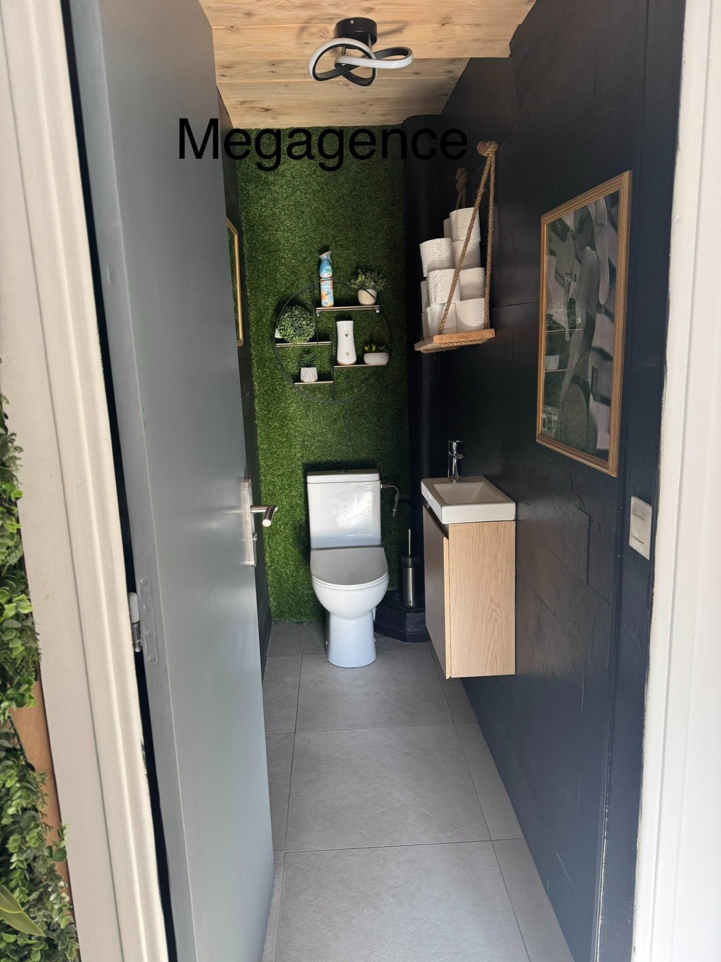 Miniature photo - 2 / 6