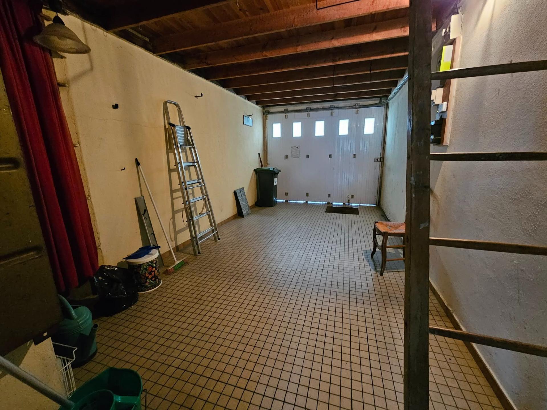 Miniature photo - 8 / 10