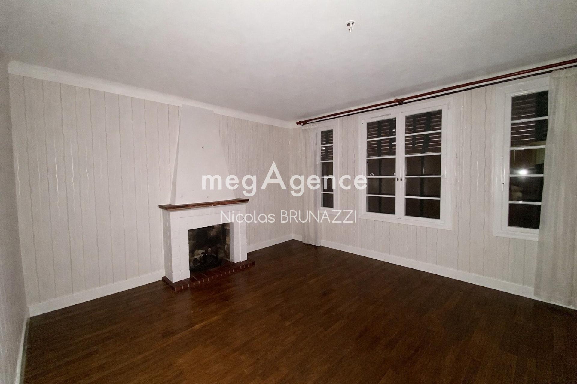 Miniature photo - 2 / 9