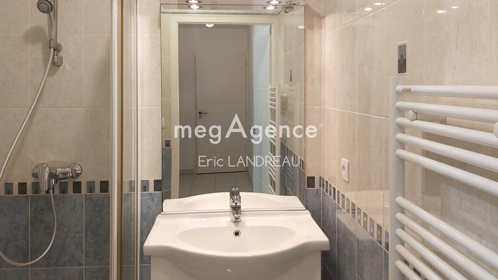 Miniature photo - 8 / 12