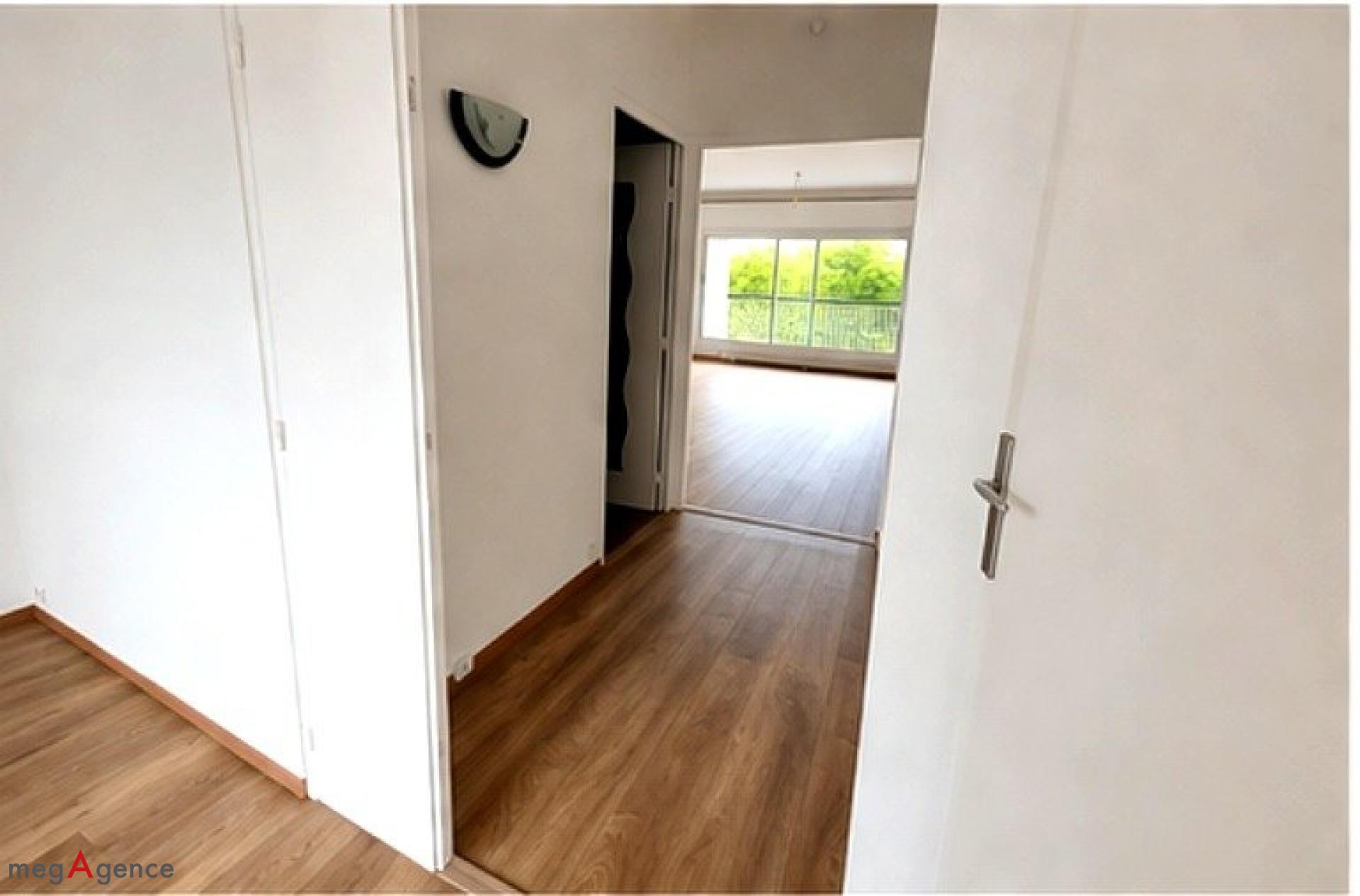 Miniature photo - 9 / 10