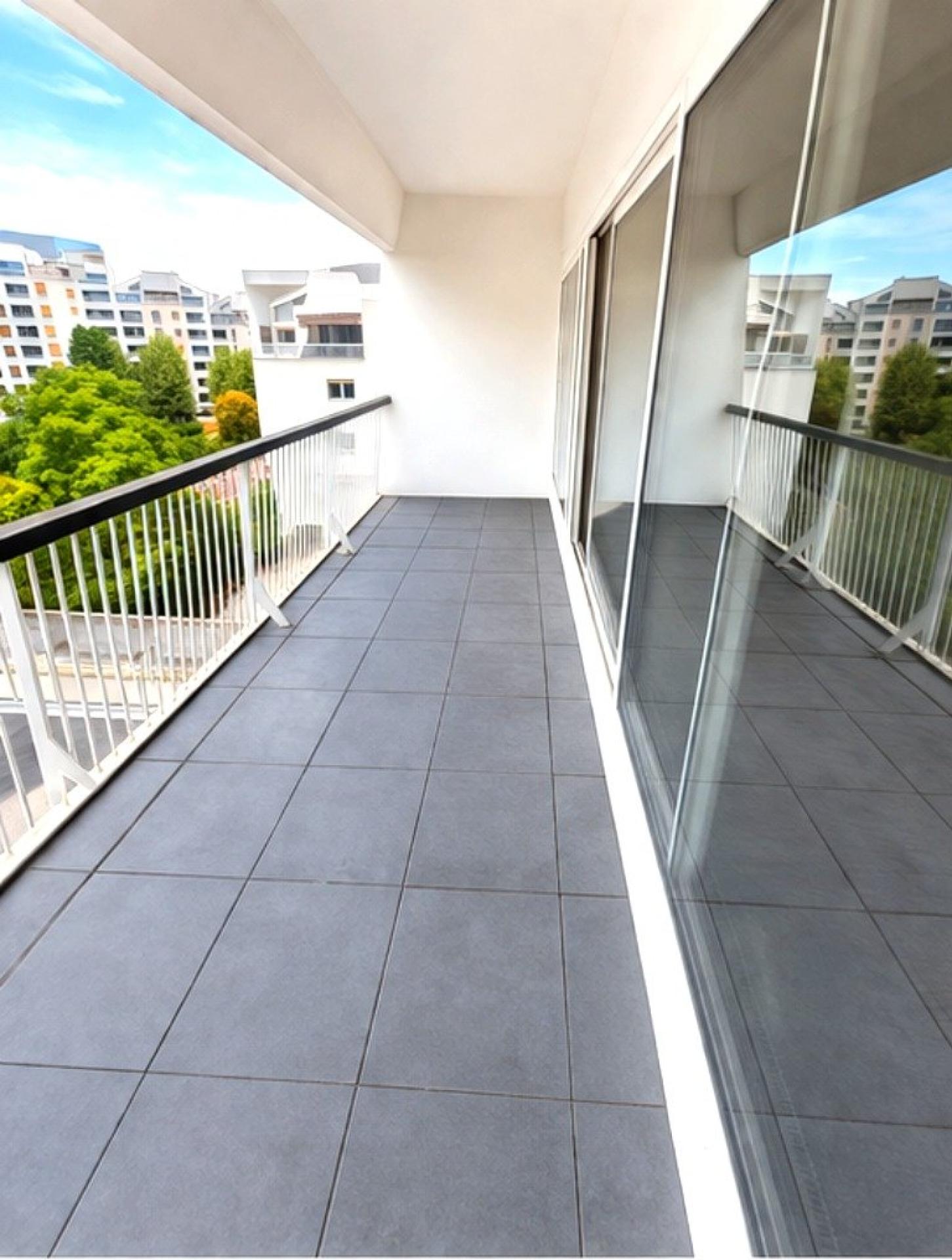 Miniature photo - 3 / 10