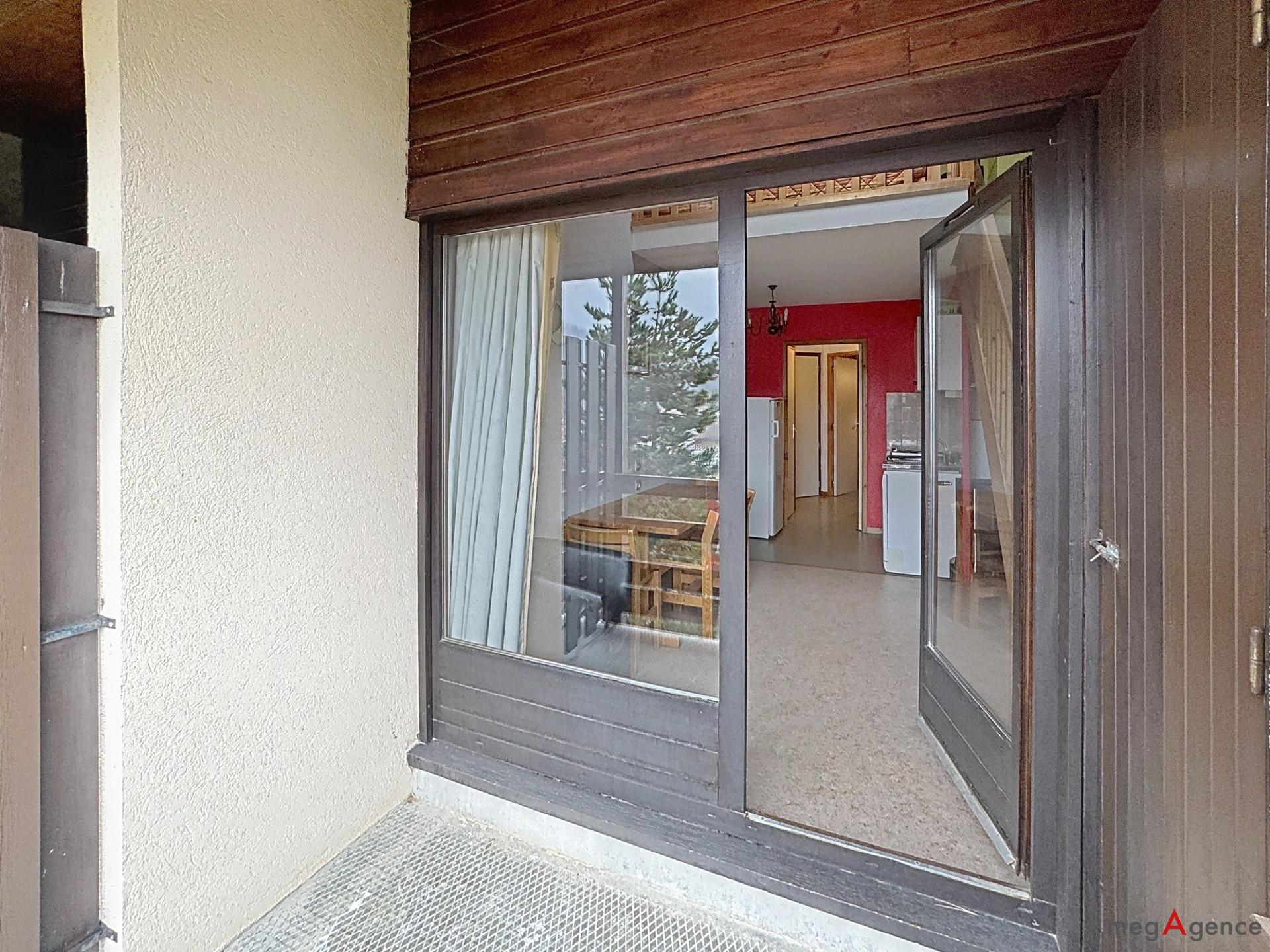 Miniature photo - 4 / 13