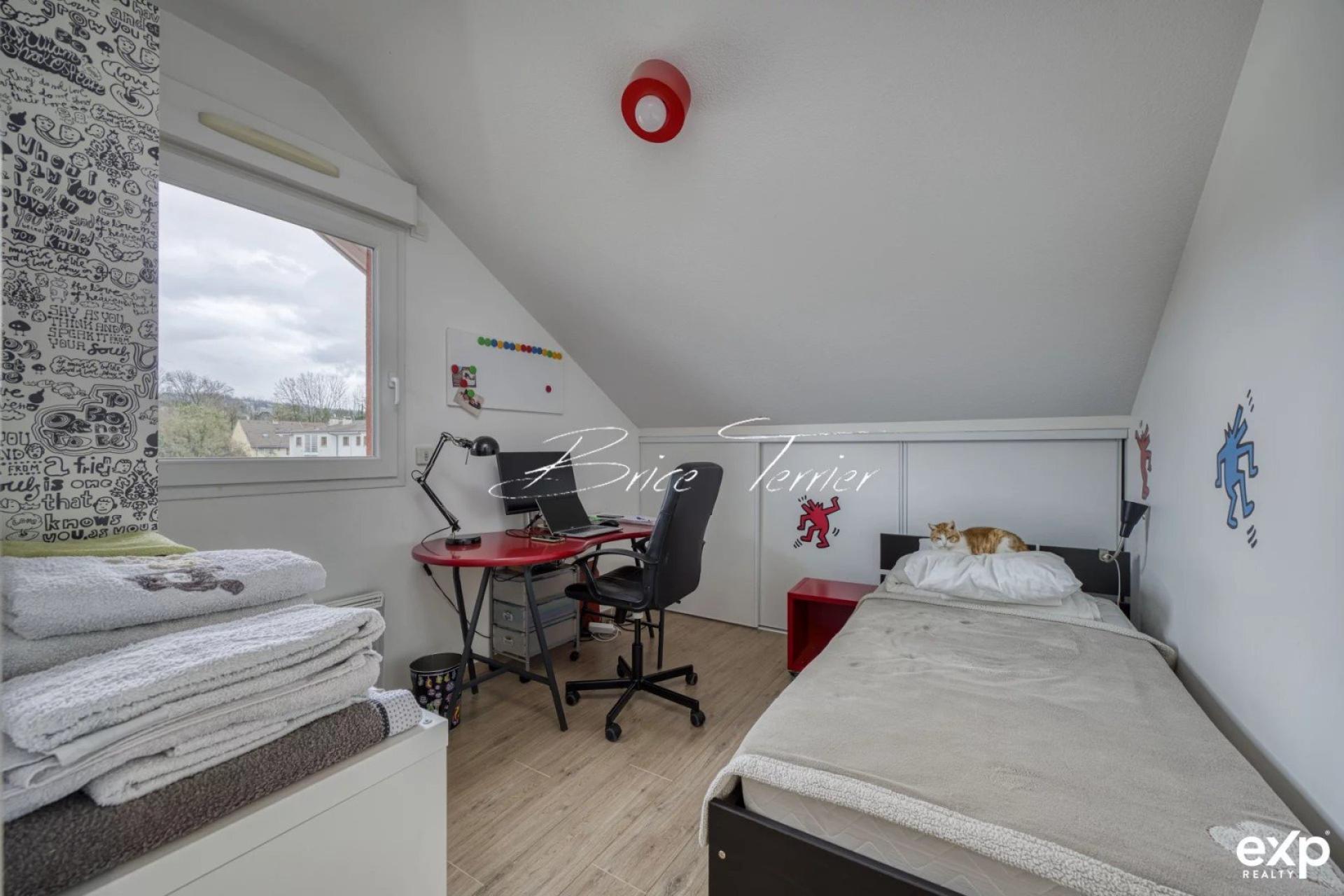 Miniature photo - 6 / 9