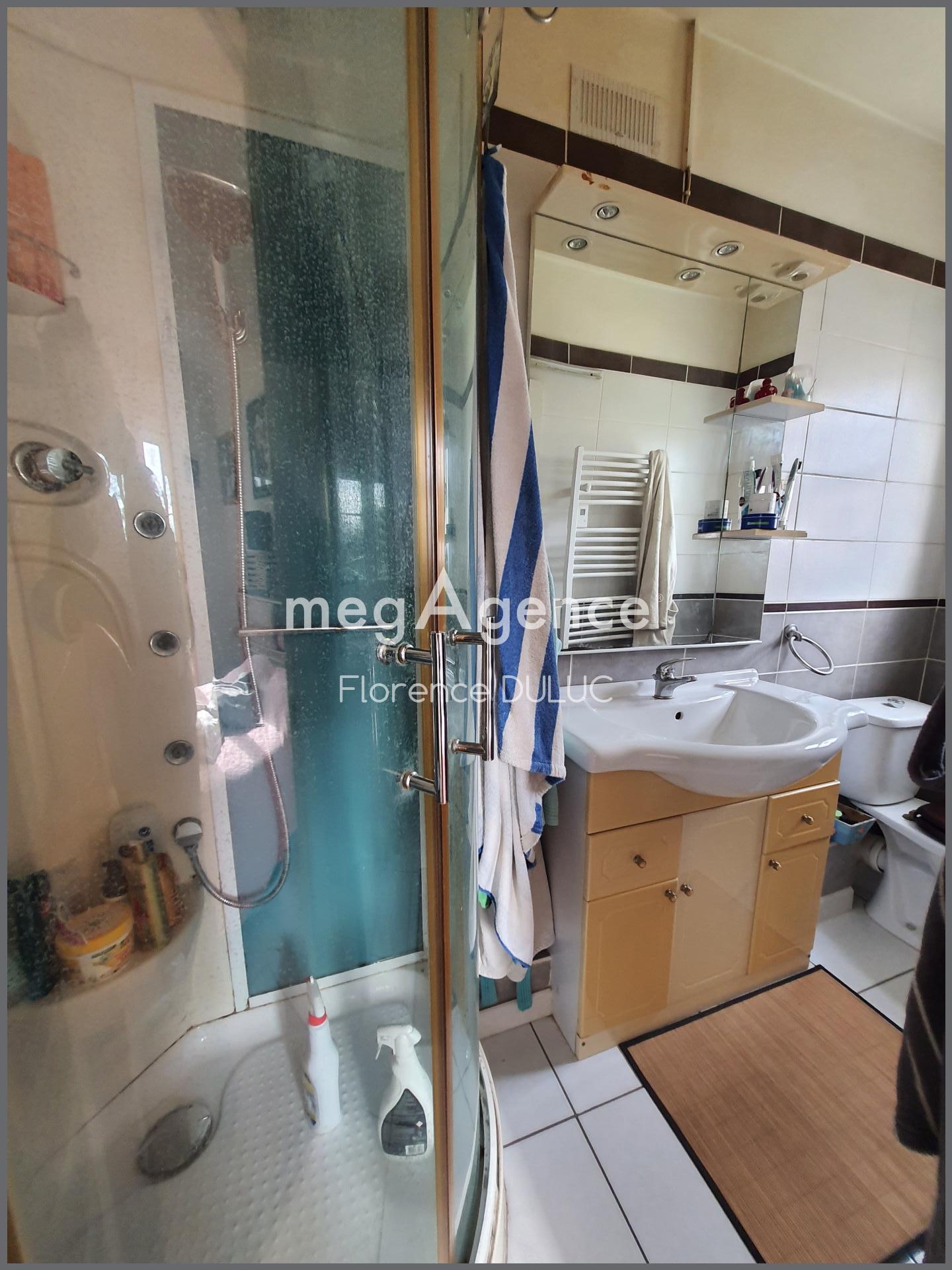 Miniature photo - 13 / 19