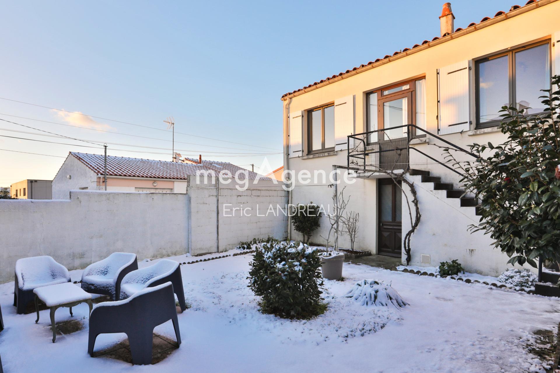 Miniature photo - 15 / 20