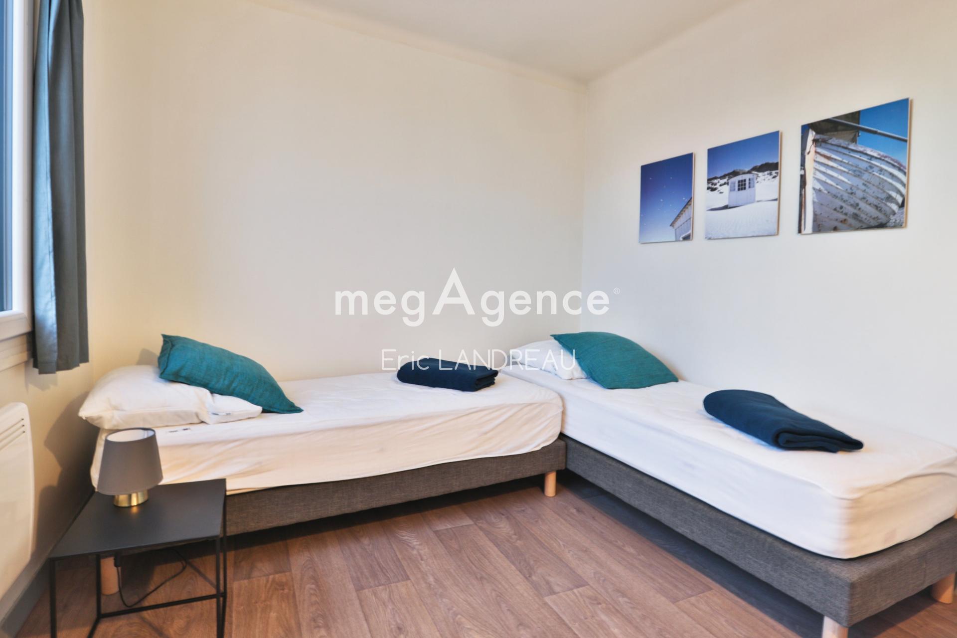 Miniature photo - 18 / 20