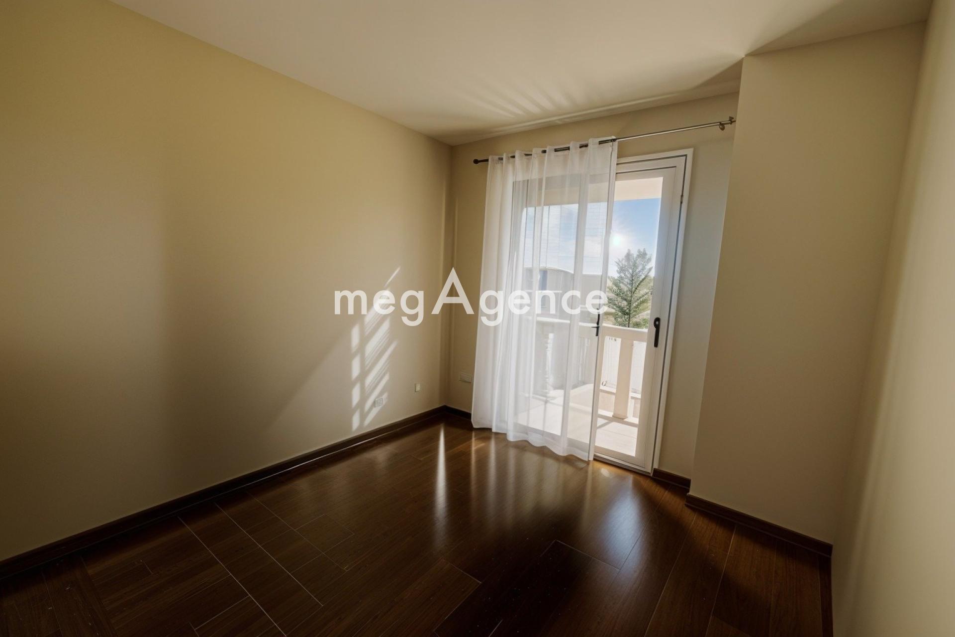 Miniature photo - 9 / 12