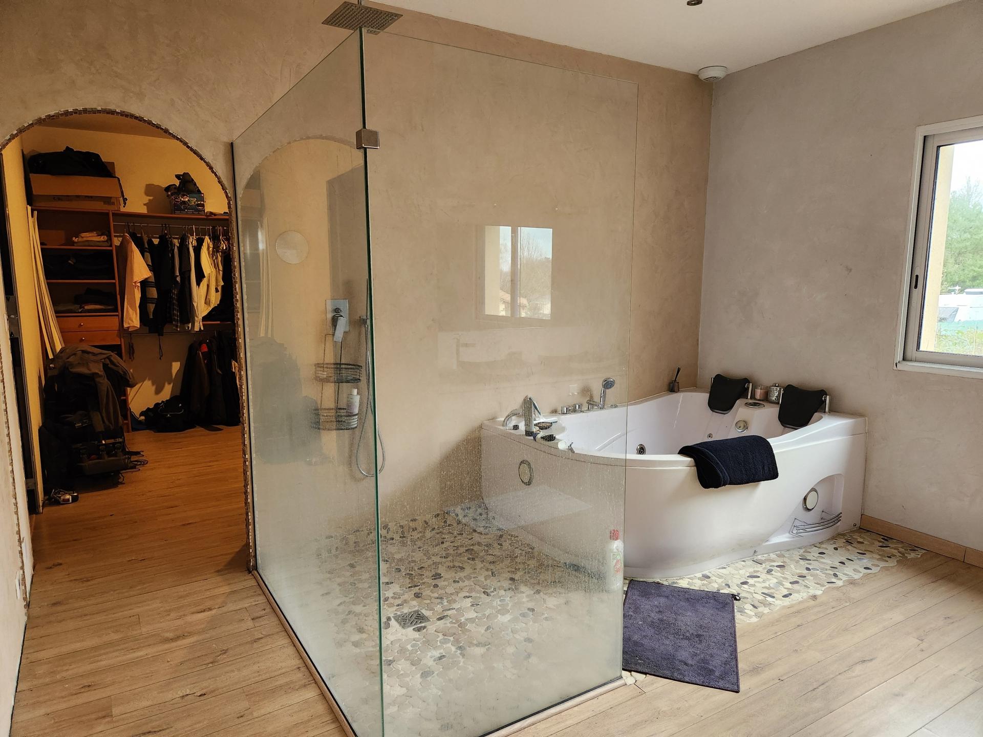 Miniature photo - 8 / 15