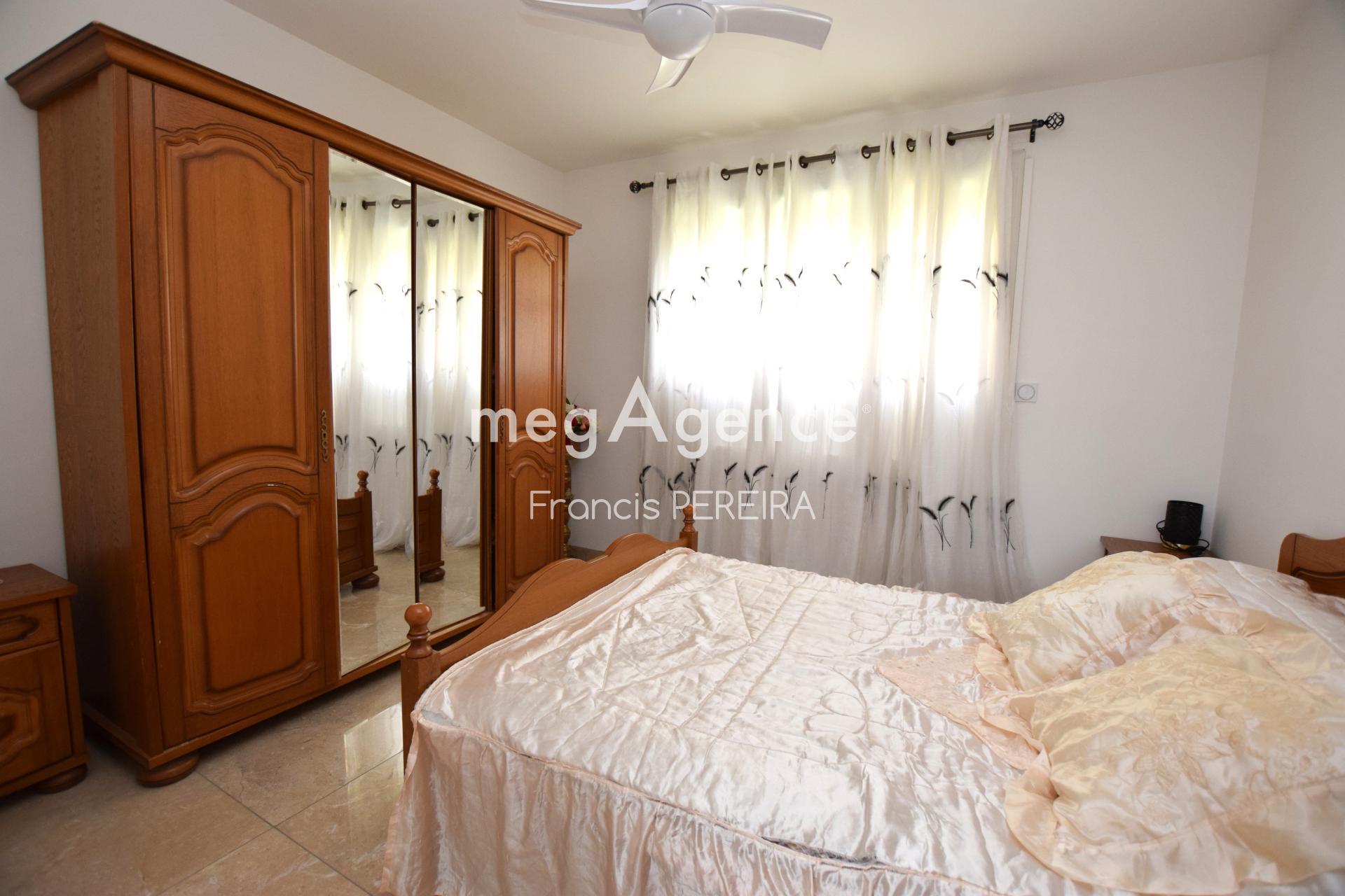 Miniature photo - 10 / 16