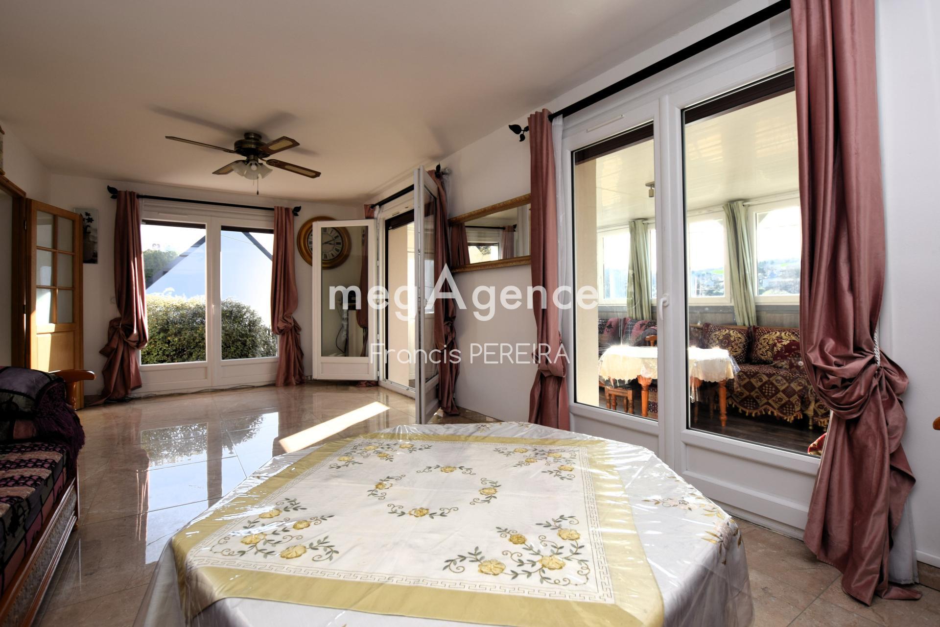 Miniature photo - 4 / 16