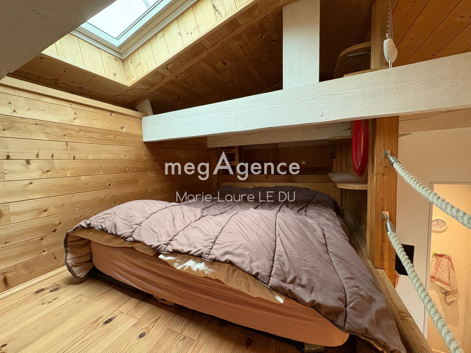 Miniature photo - 5 / 9