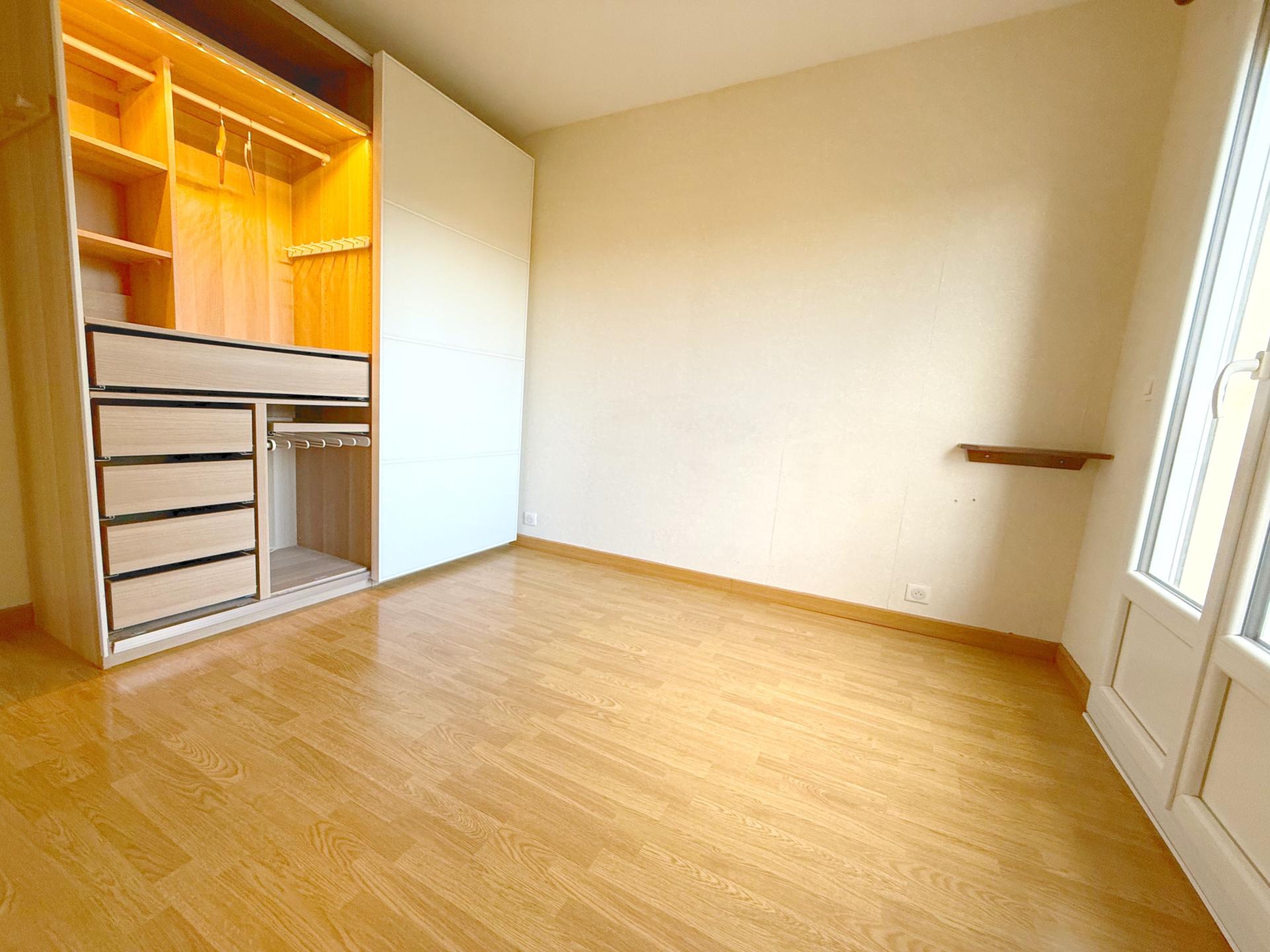 Miniature photo - 9 / 14