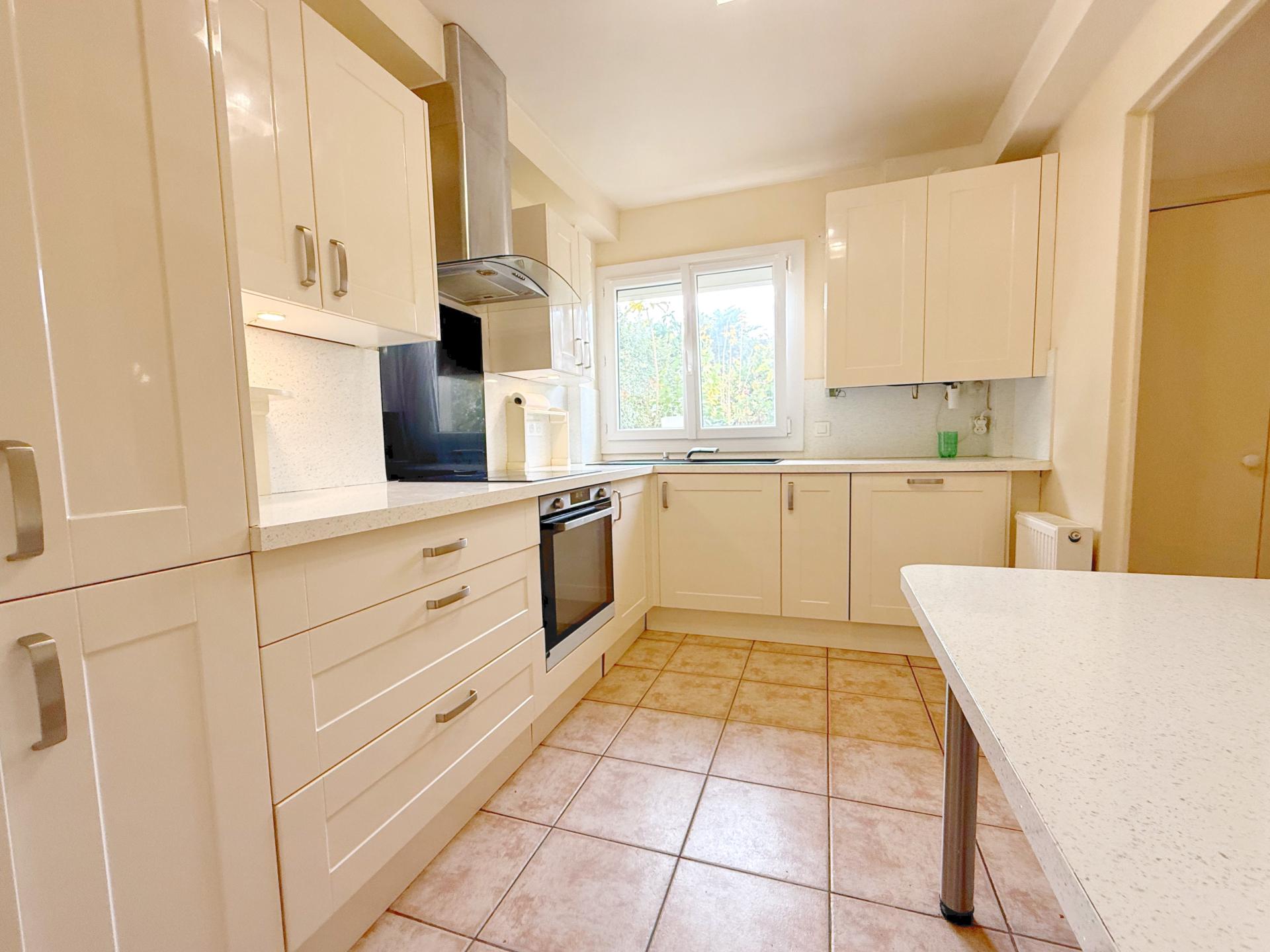 Miniature photo - 6 / 14