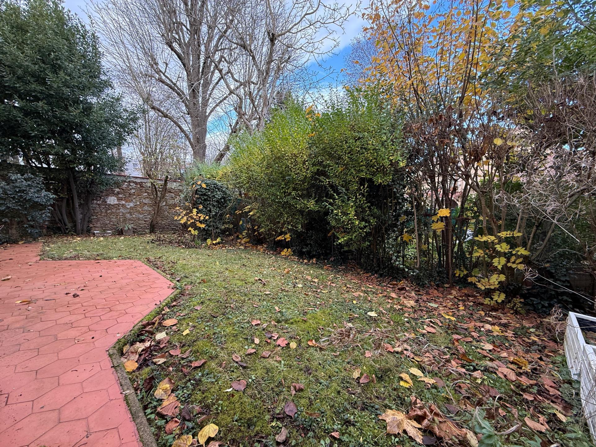 Miniature photo - 14 / 14