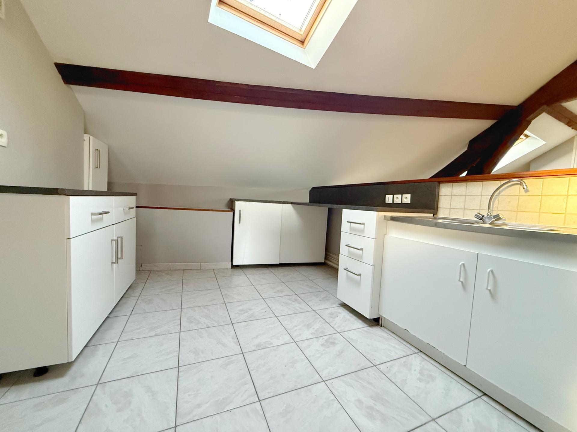 Miniature photo - 2 / 9