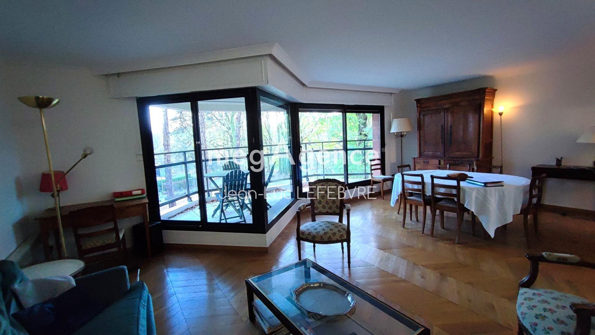 Miniature photo - 2 / 9