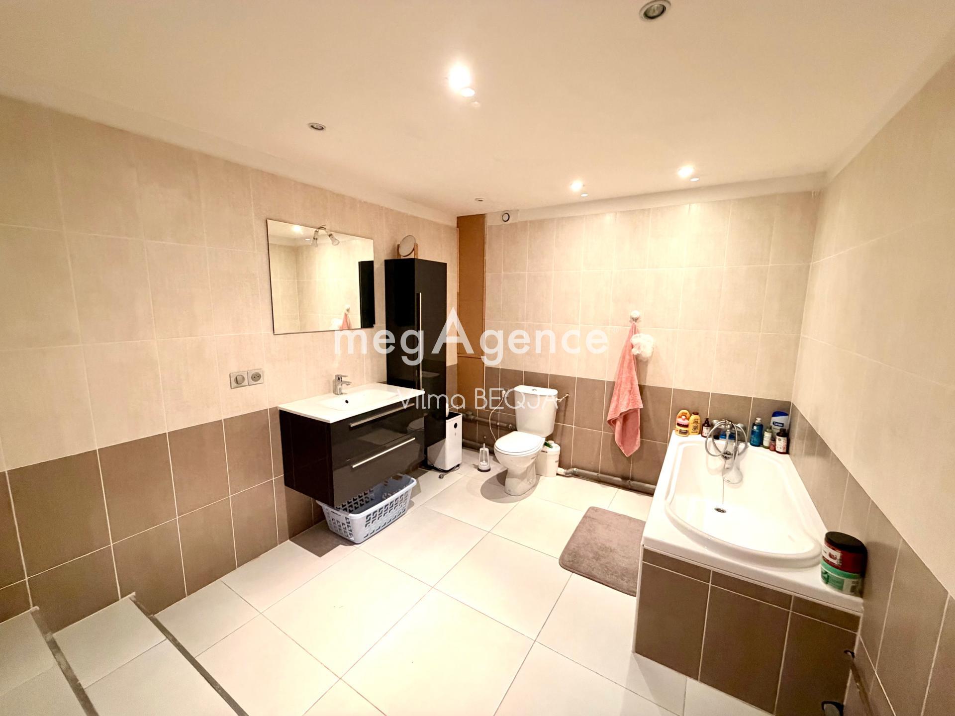 Miniature photo - 17 / 18