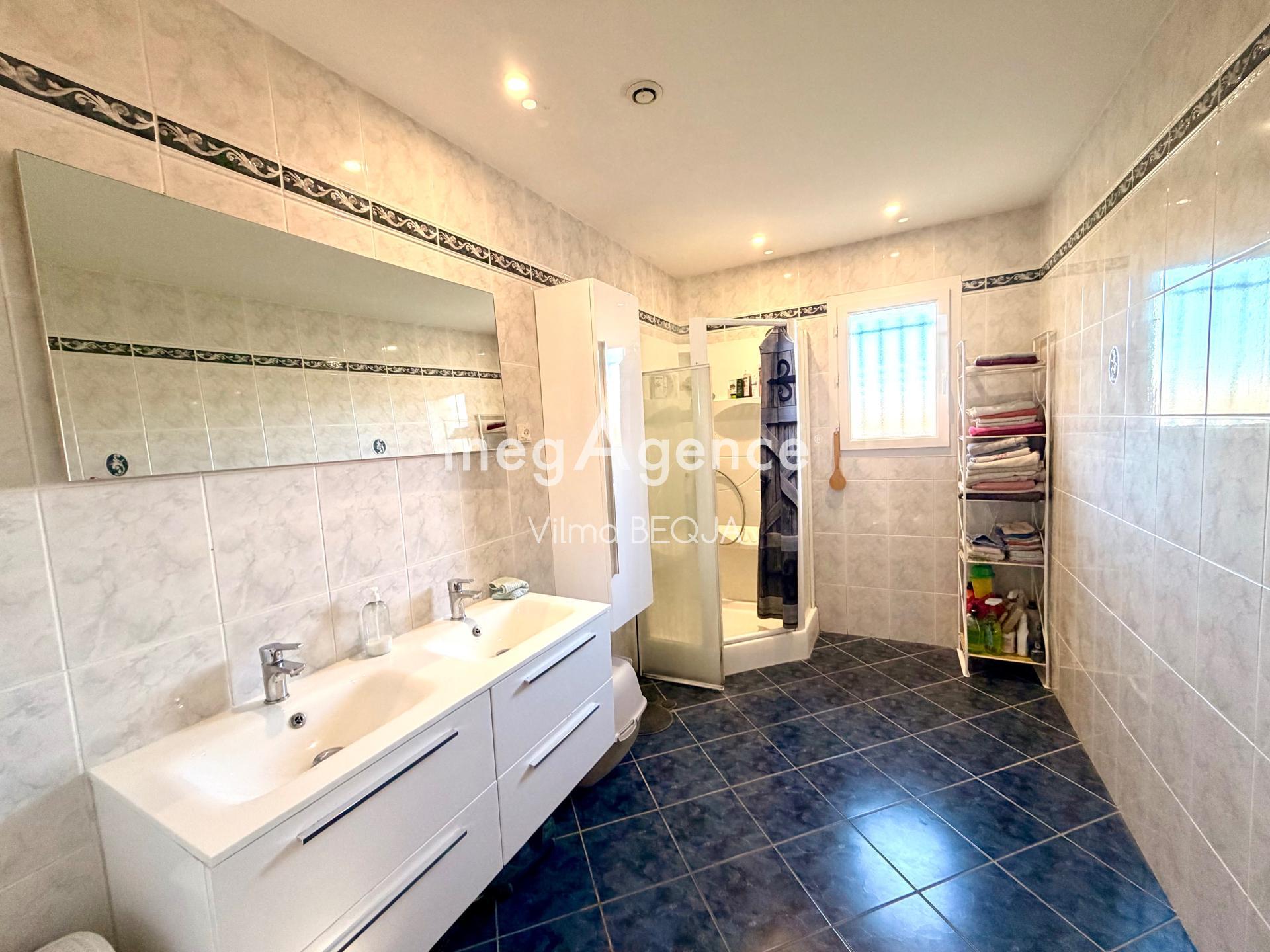 Miniature photo - 18 / 18